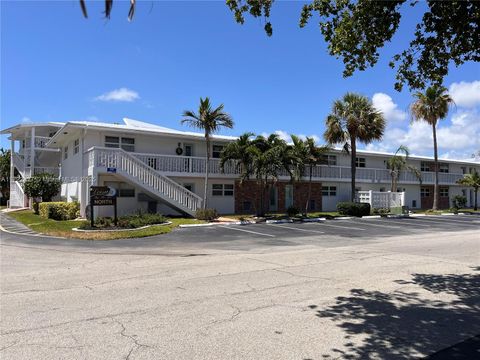 A home in Lauderdale By The Sea