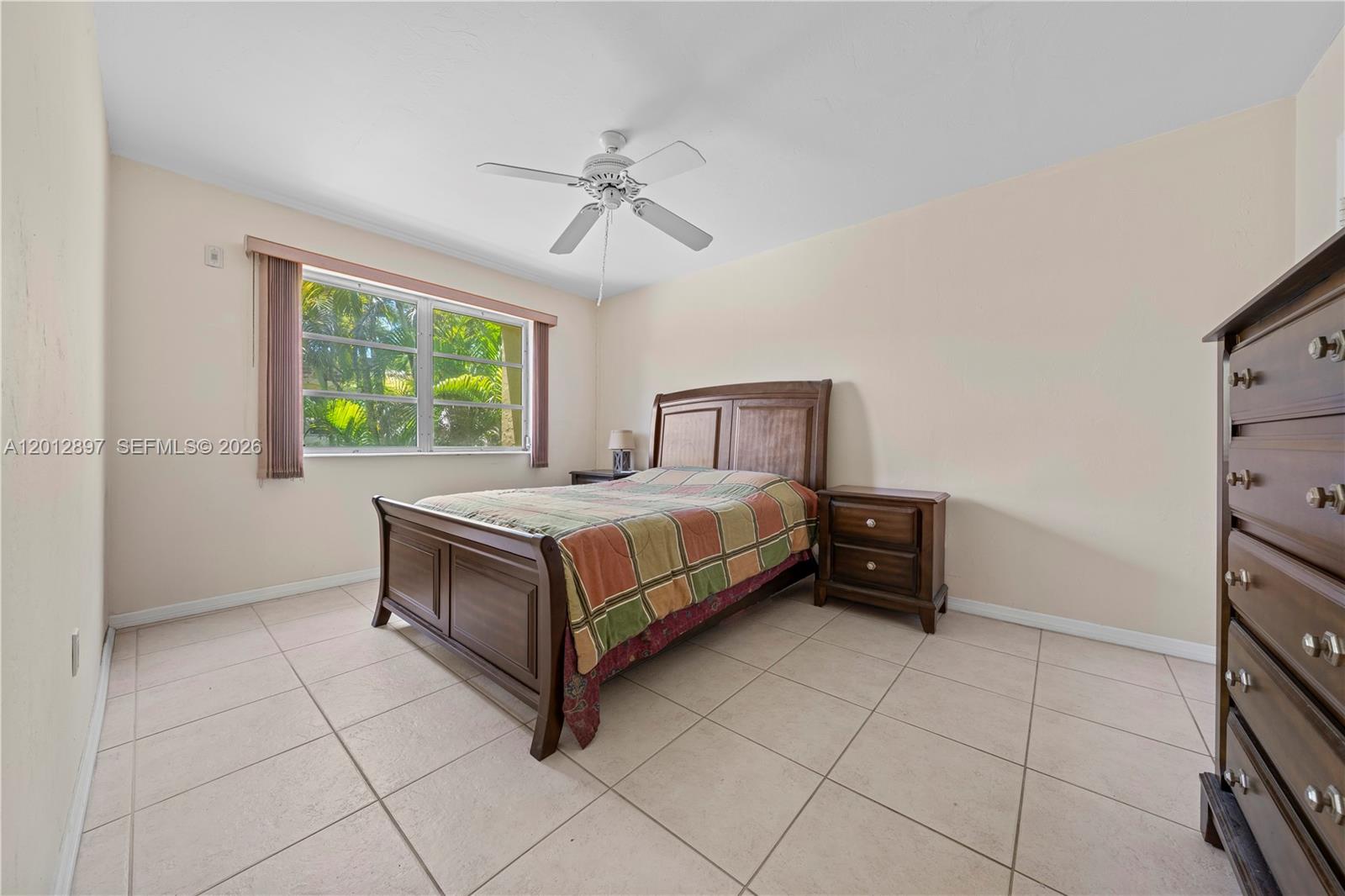 LAKEWOOD VILLAS CONDO - Residential