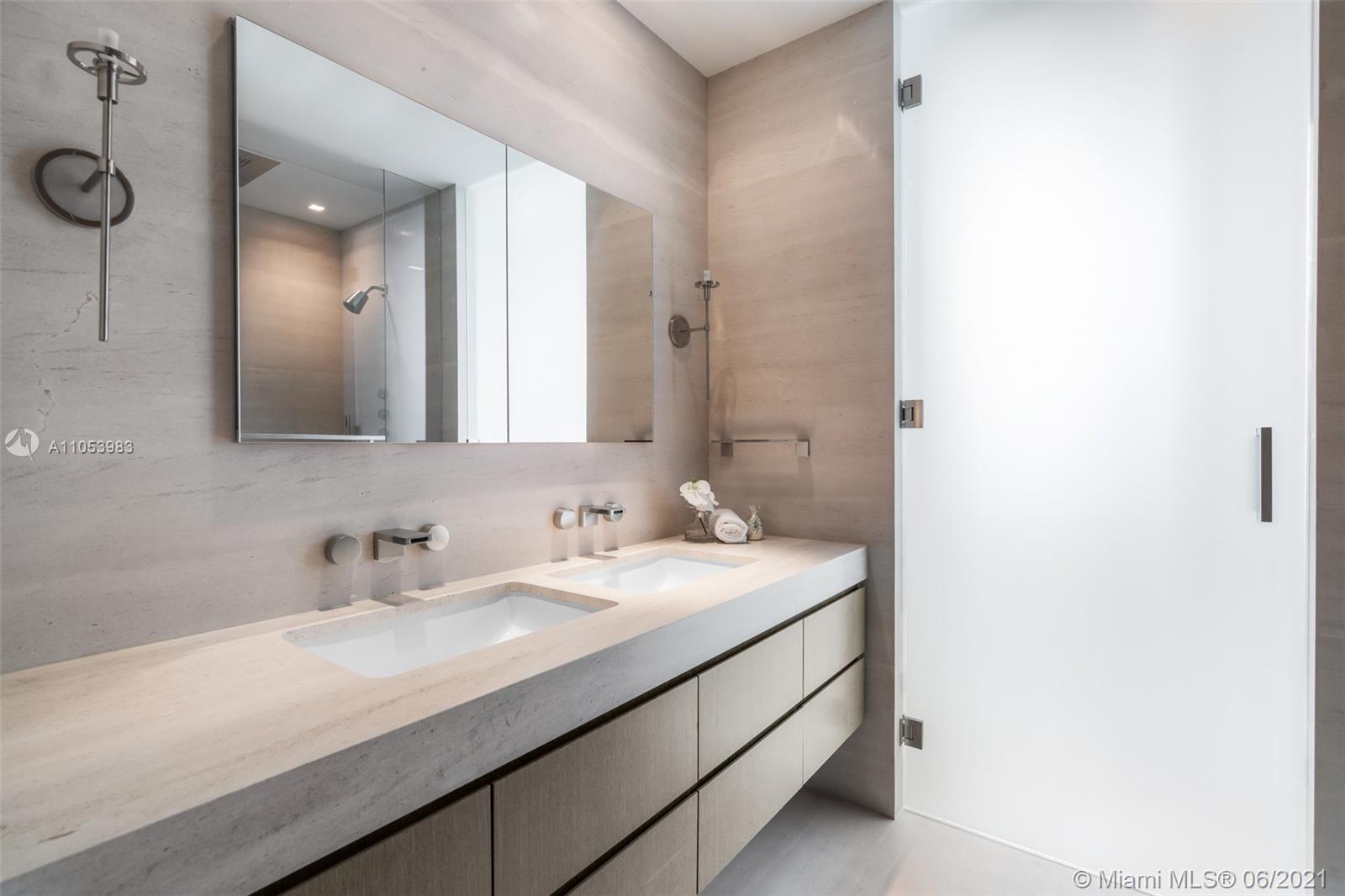 REGALIA CONDO - Residential