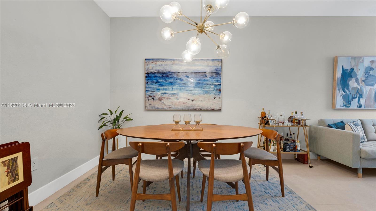 COURTS AT TUSCANY - Residential