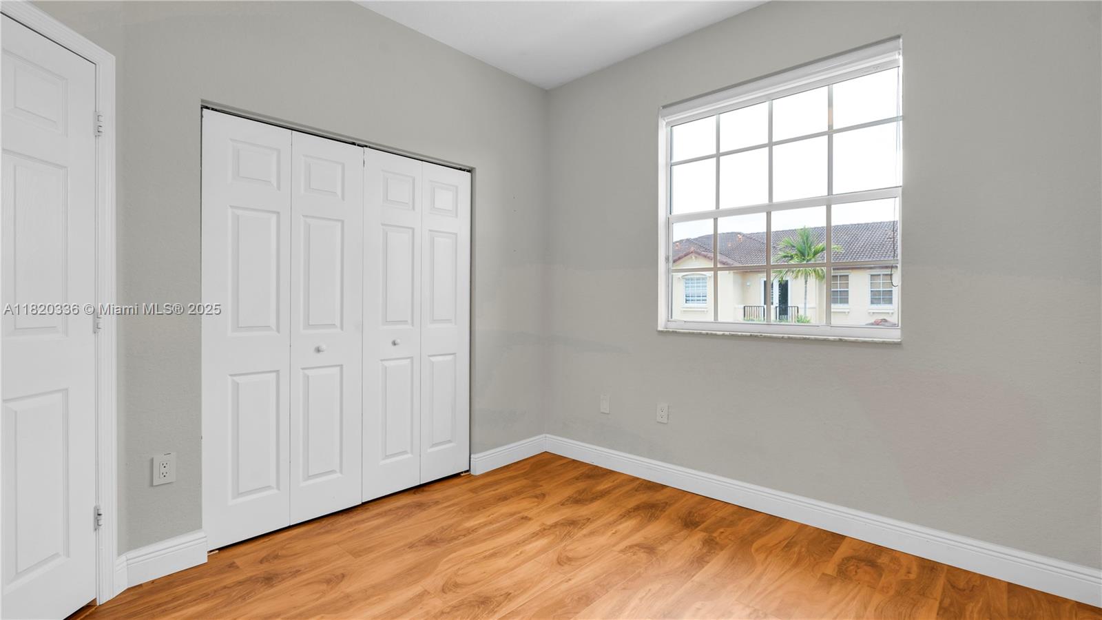 COURTS AT TUSCANY - Residential