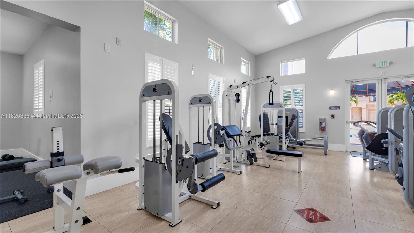 COURTS AT TUSCANY - Residential