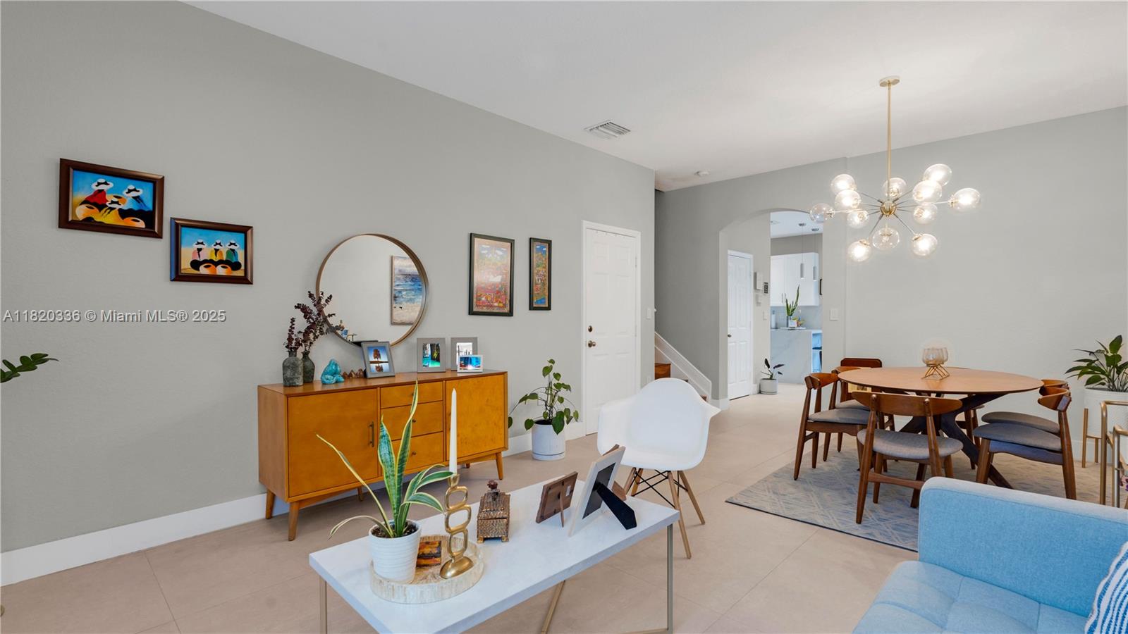 COURTS AT TUSCANY - Residential