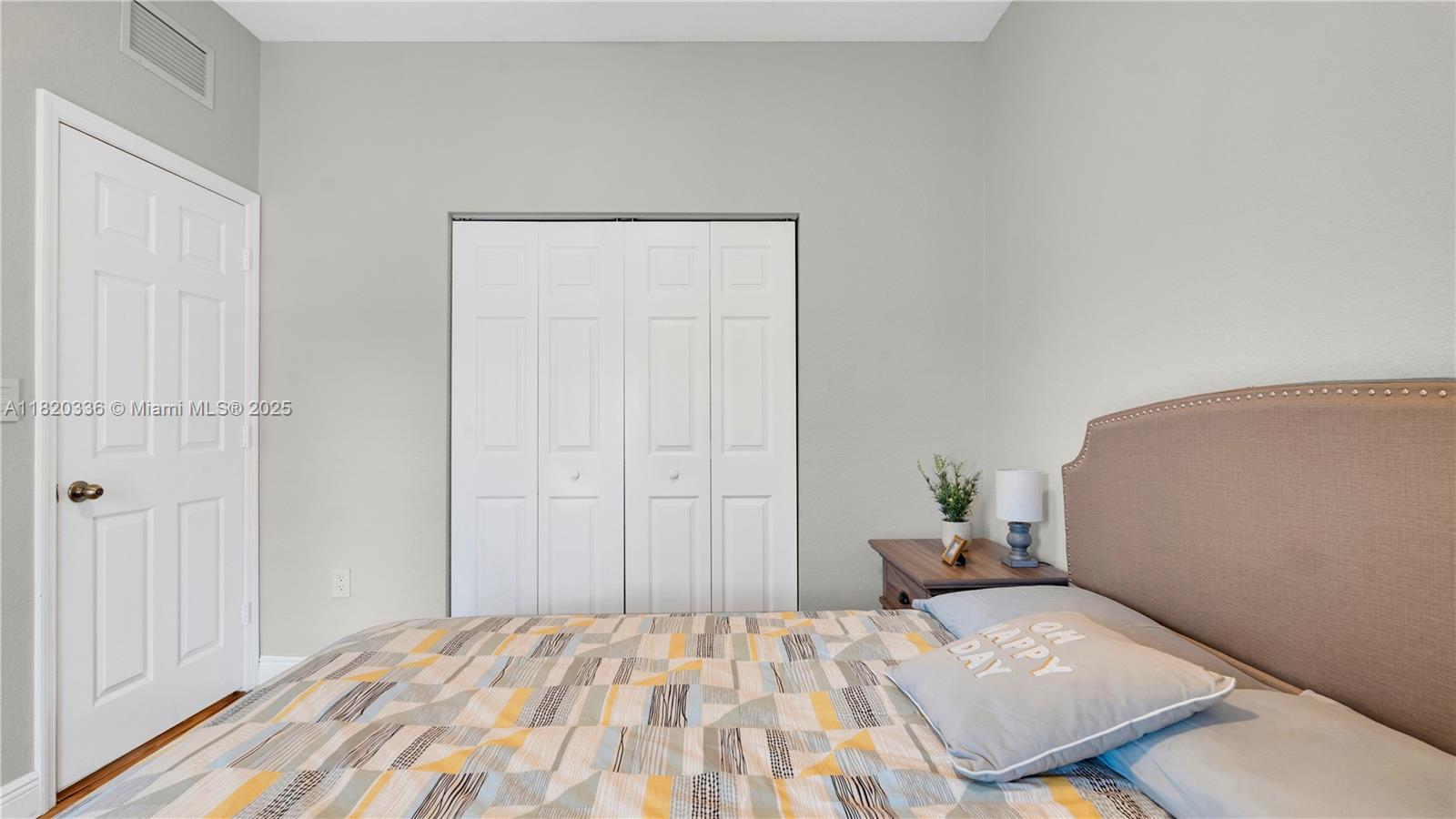 COURTS AT TUSCANY - Residential