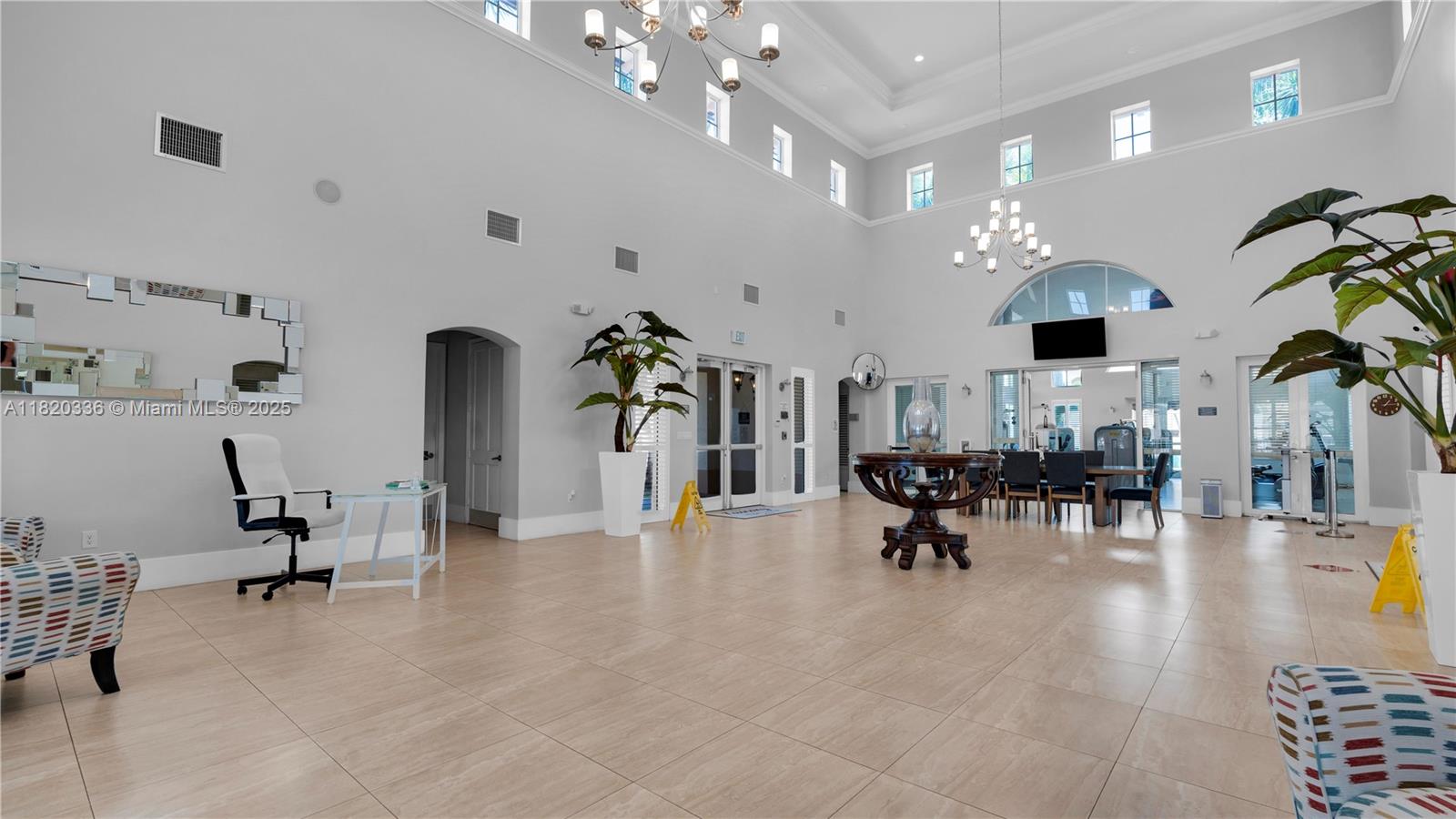 COURTS AT TUSCANY - Residential