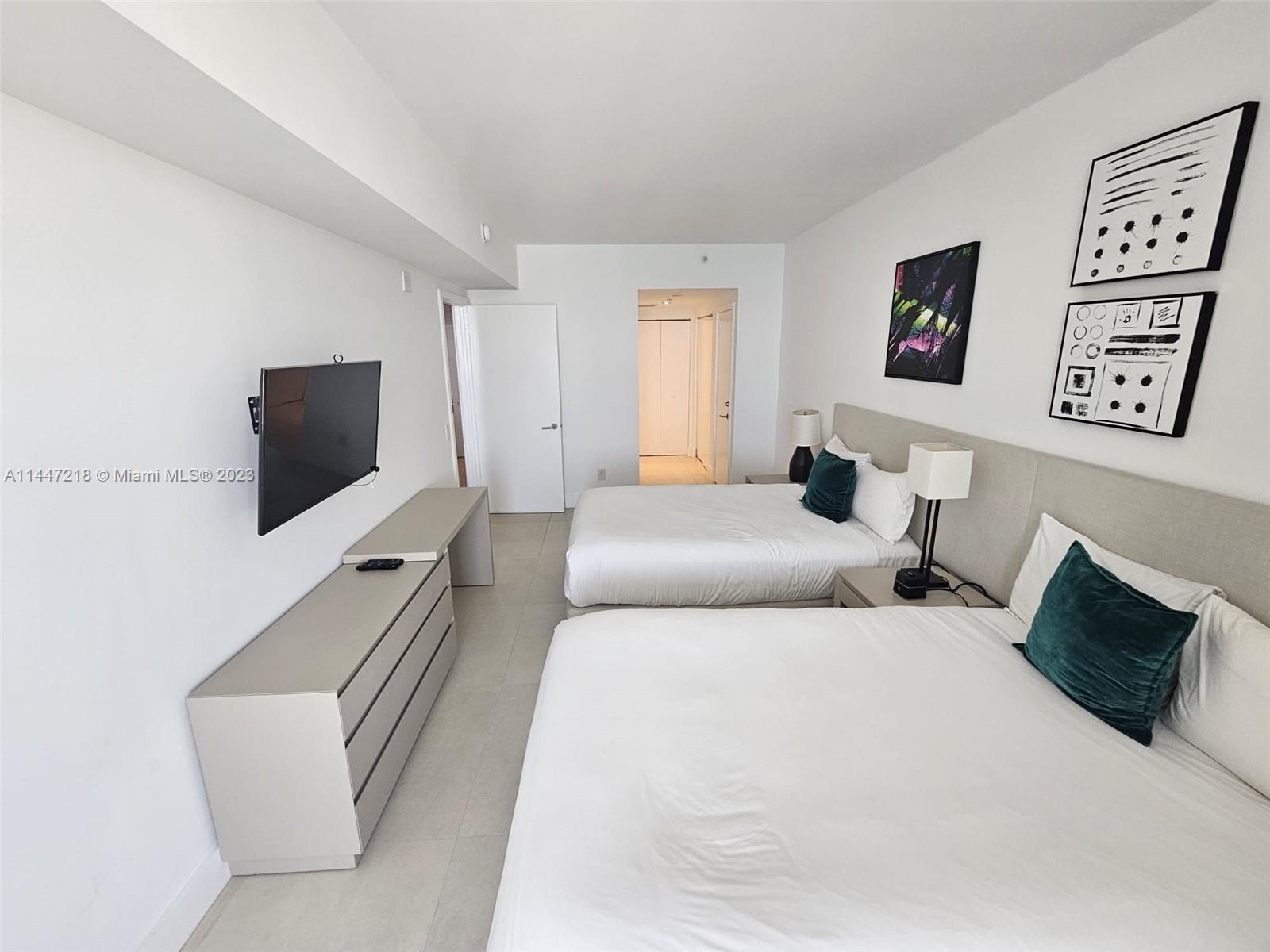 4111 SOUTH OCEAN DRIVE - Residential
