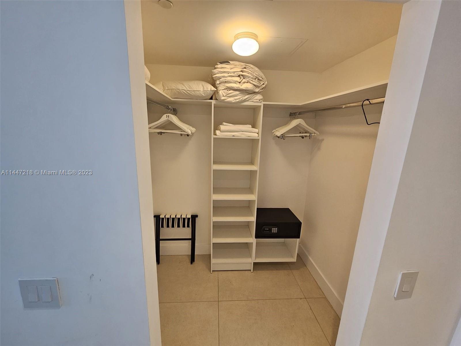 4111 SOUTH OCEAN DRIVE - Residential