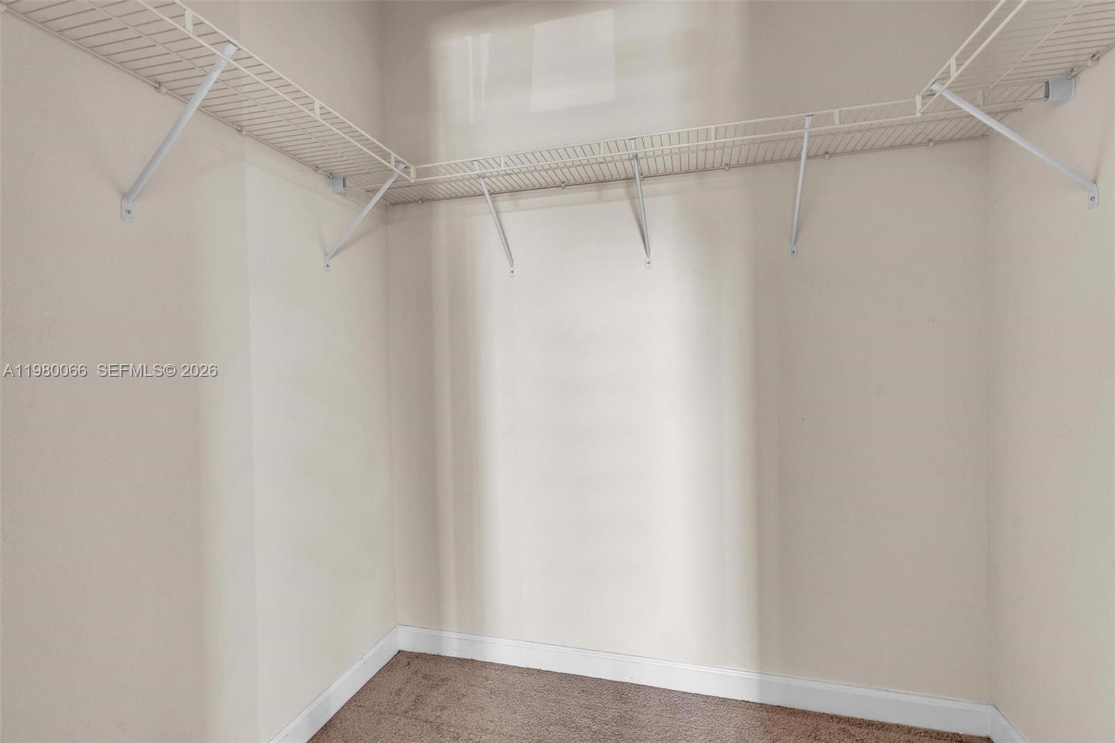 LAKES BY THE BAY EVE REPL - Residential