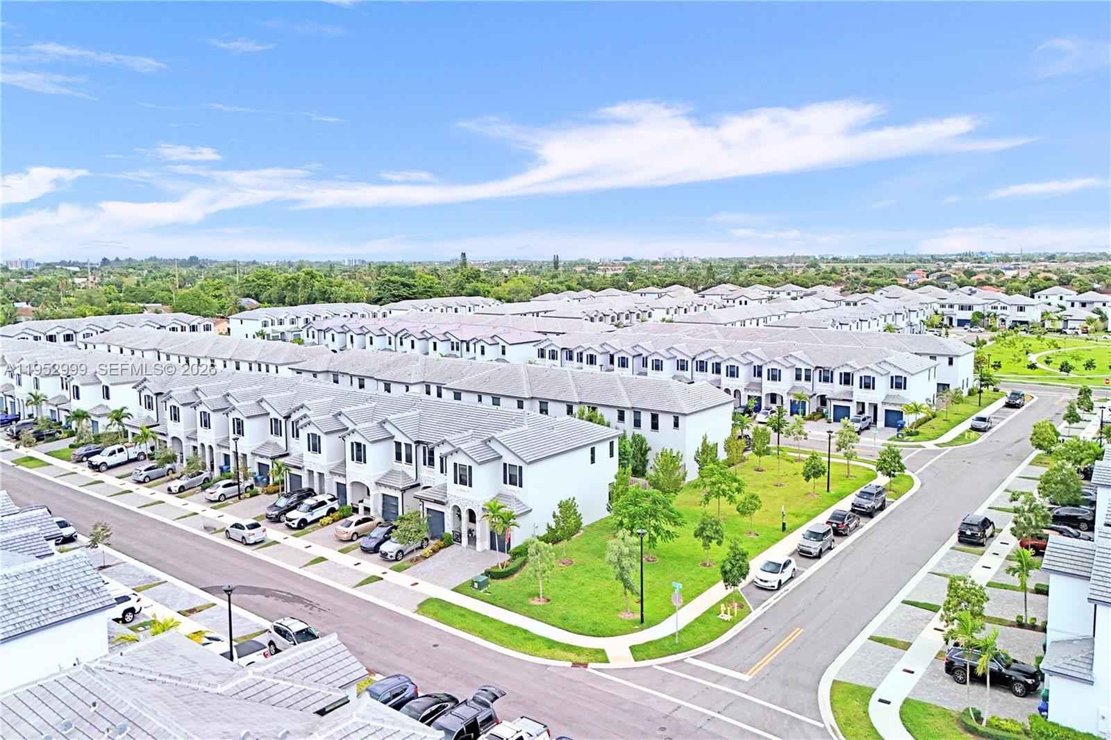 PINE ISLE - Residential