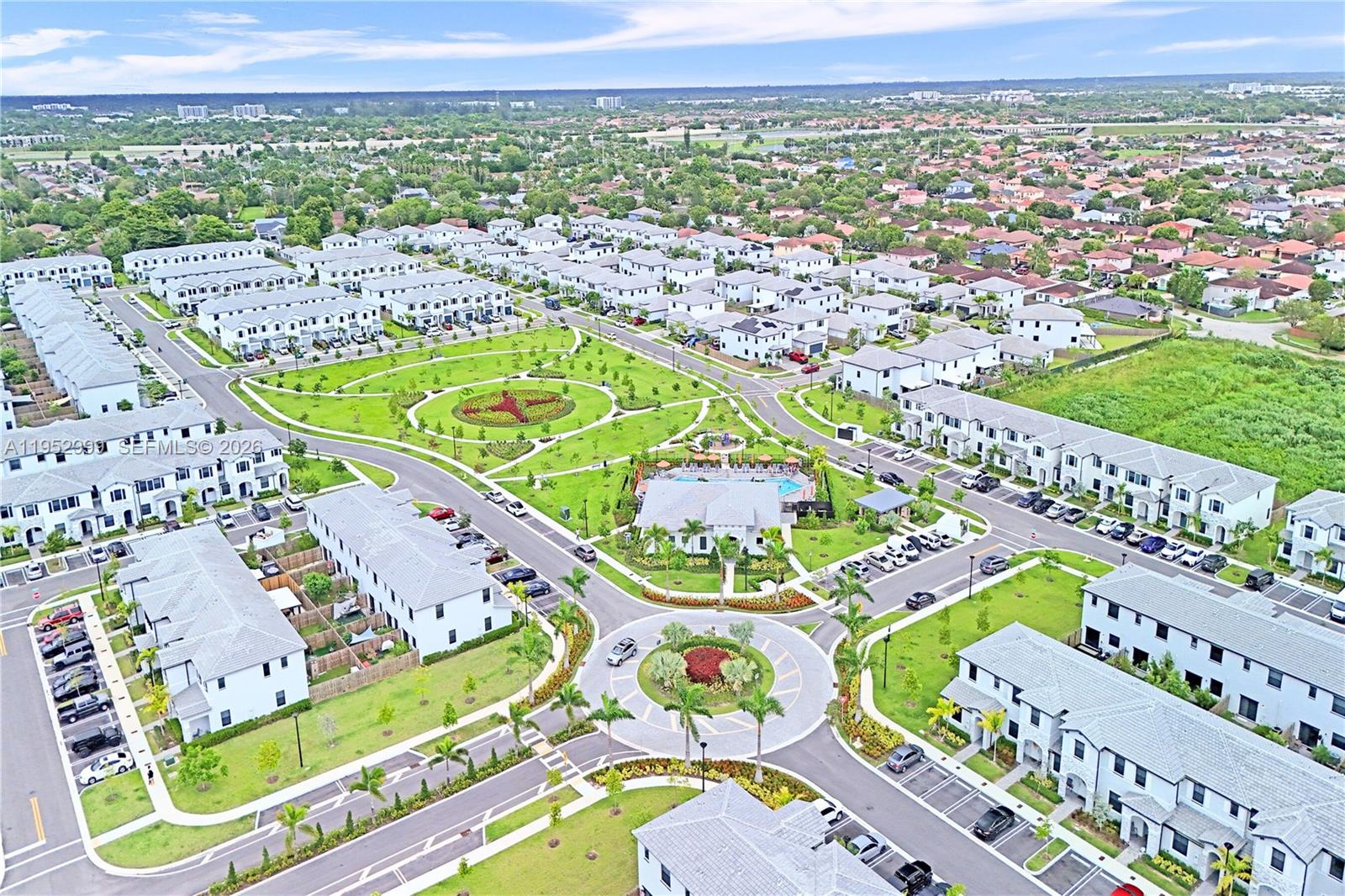 PINE ISLE - Residential