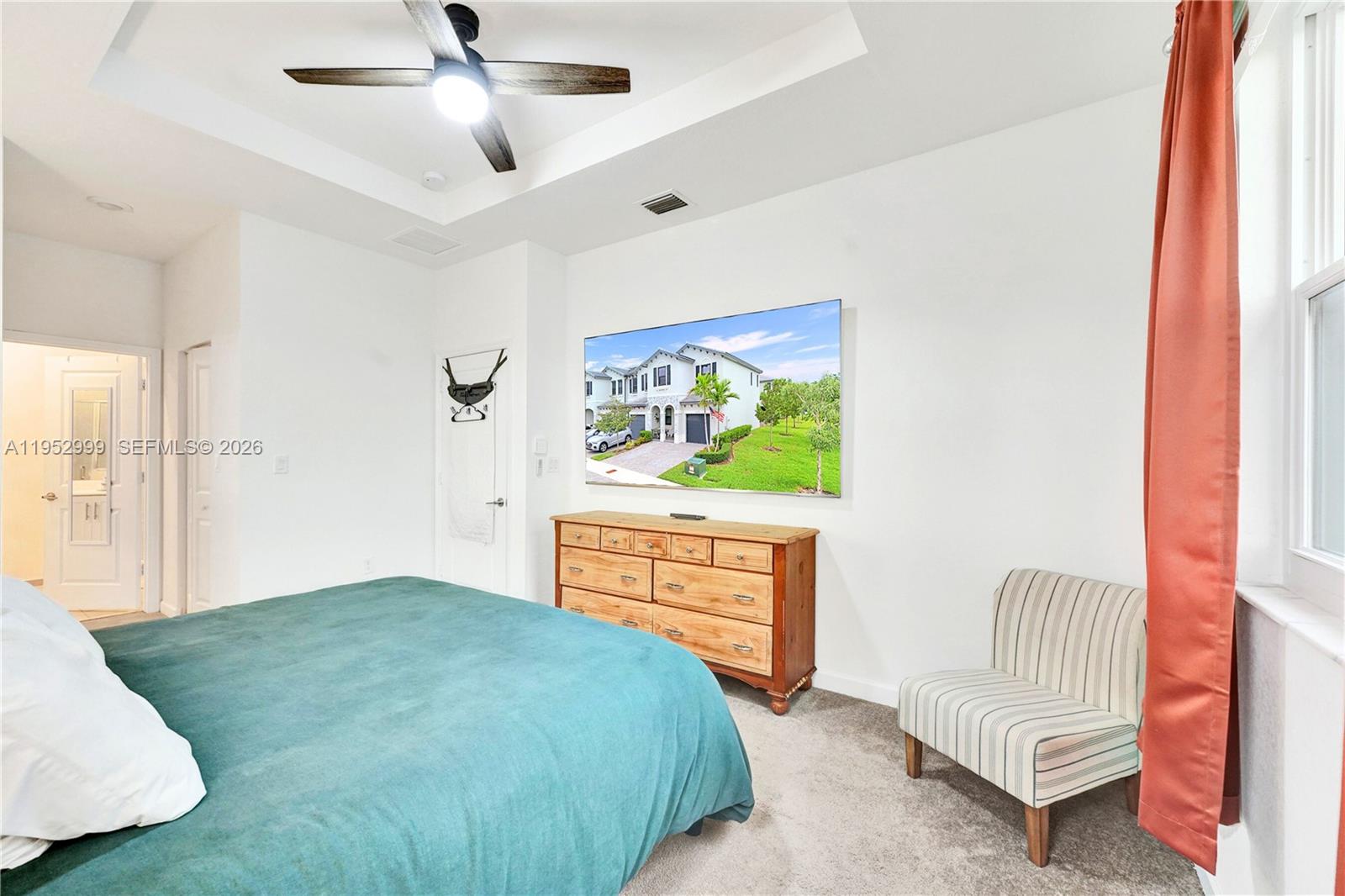 PINE ISLE - Residential