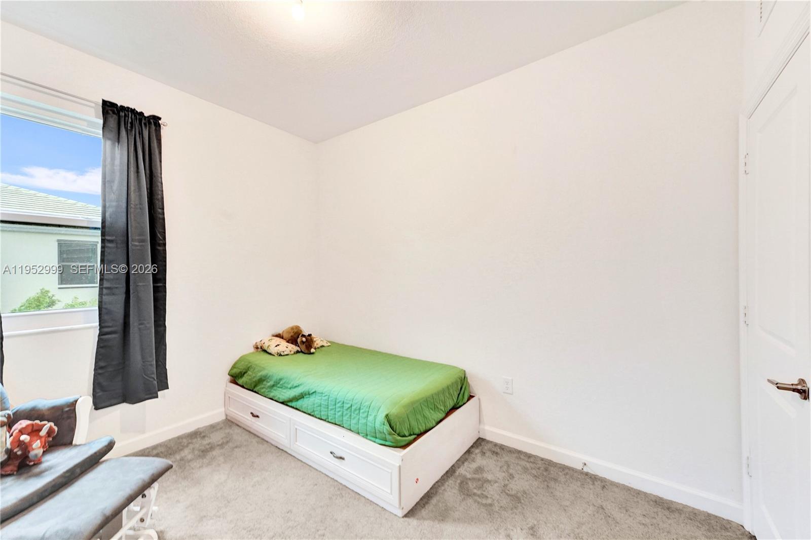 PINE ISLE - Residential