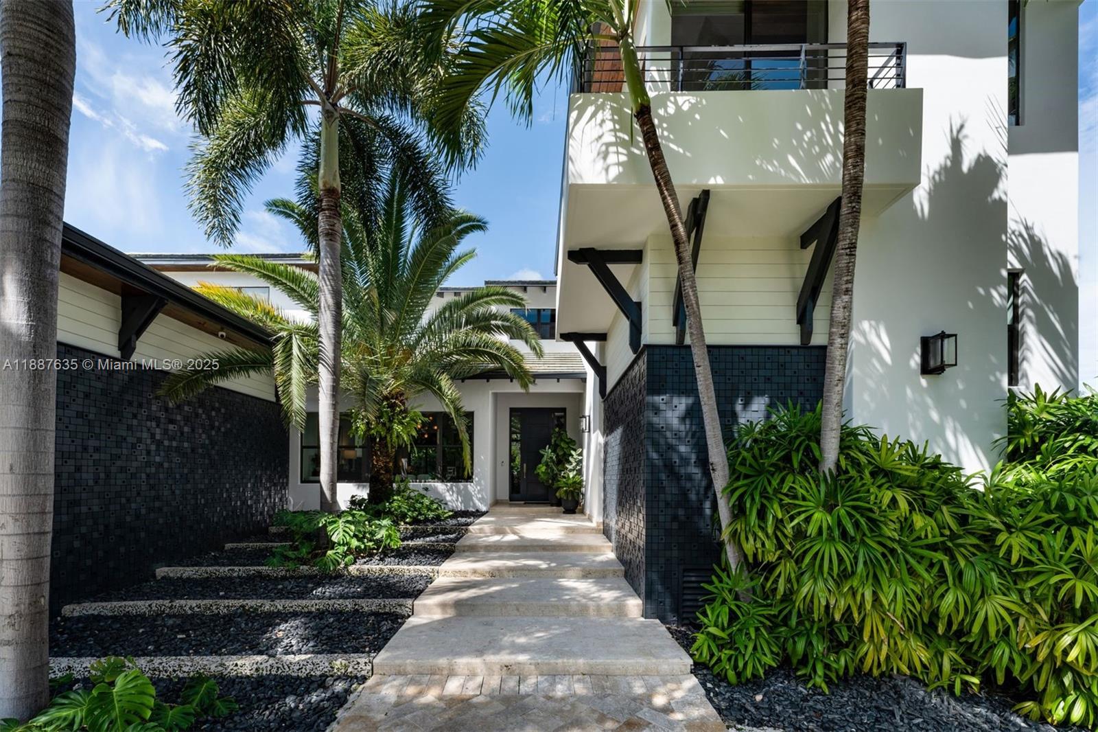 HOLIDAY COLONY - Residential