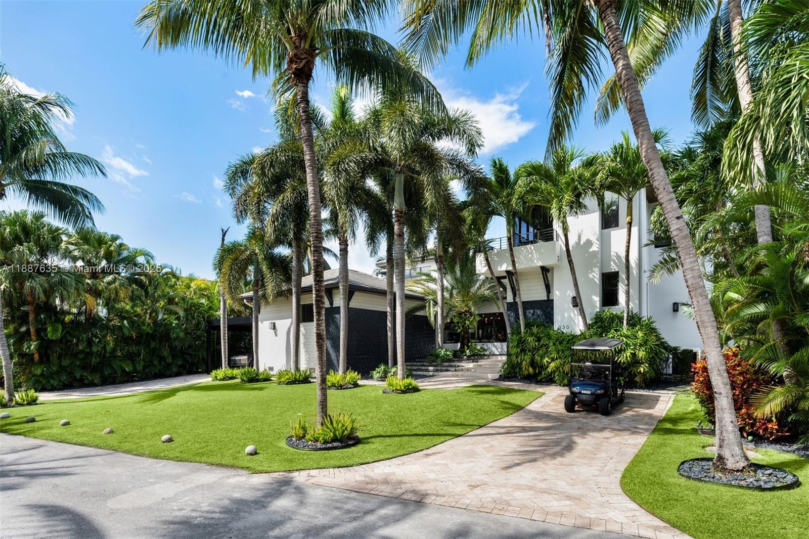 HOLIDAY COLONY - Residential