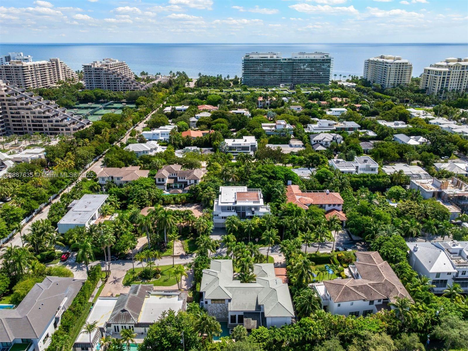 HOLIDAY COLONY - Residential