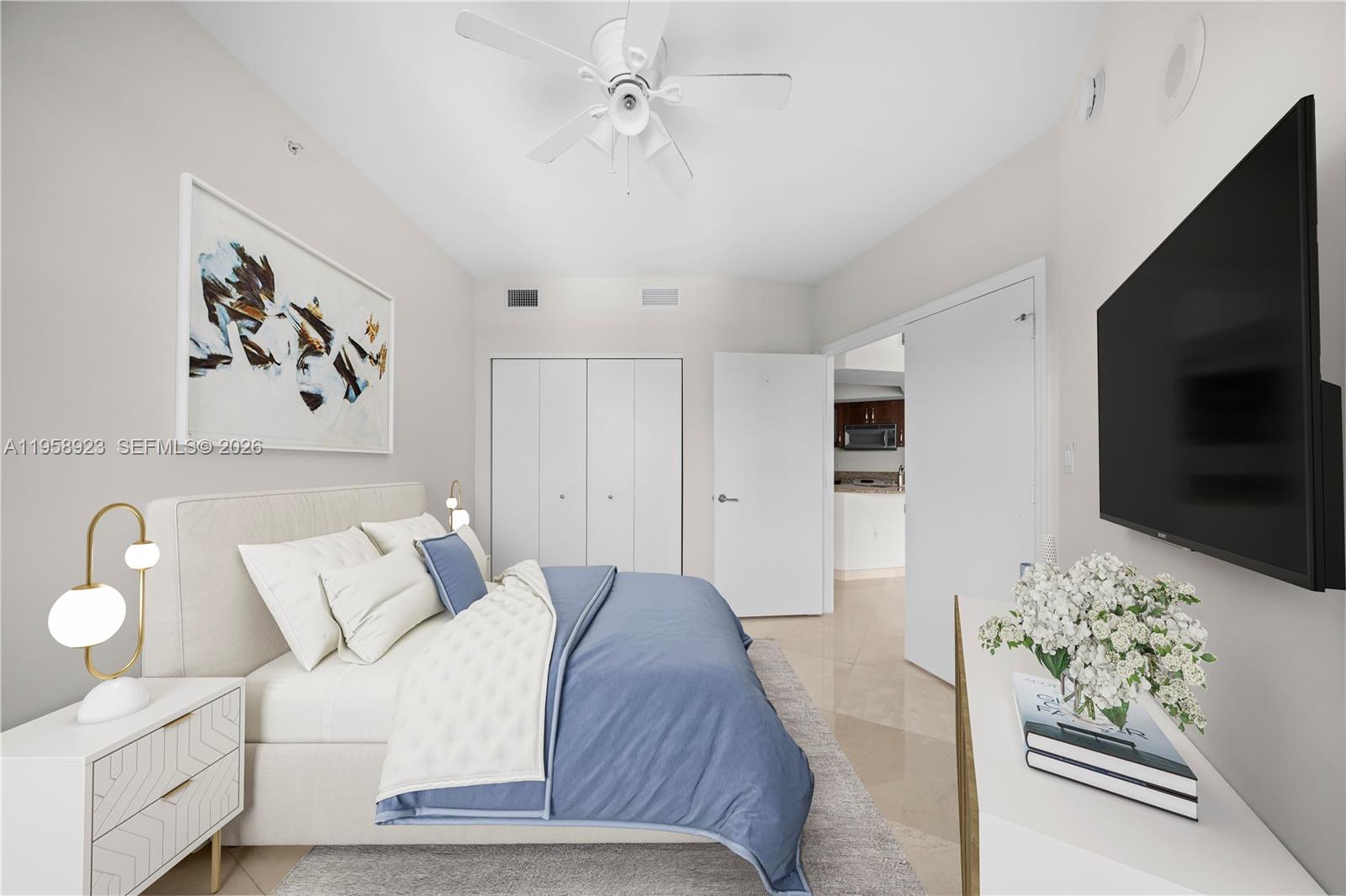 TURNBERRY VILLAGE SO TOWE - Residential