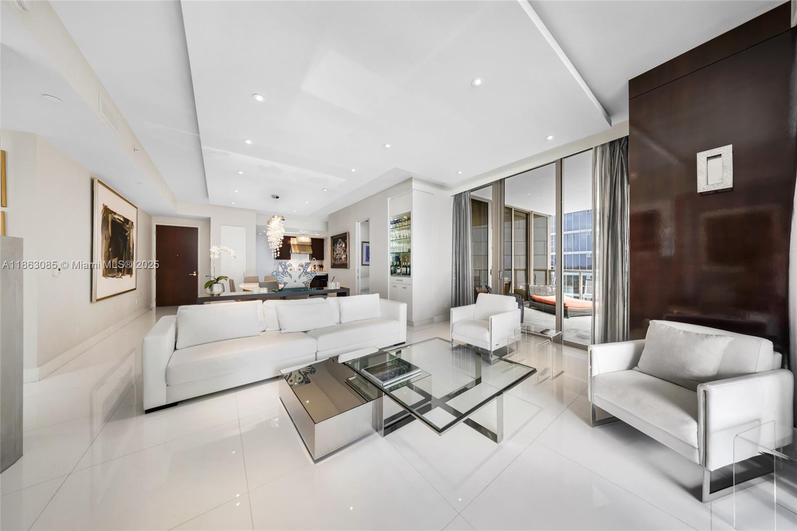 ST REGIS BAL HRBOUR - Residential Lease