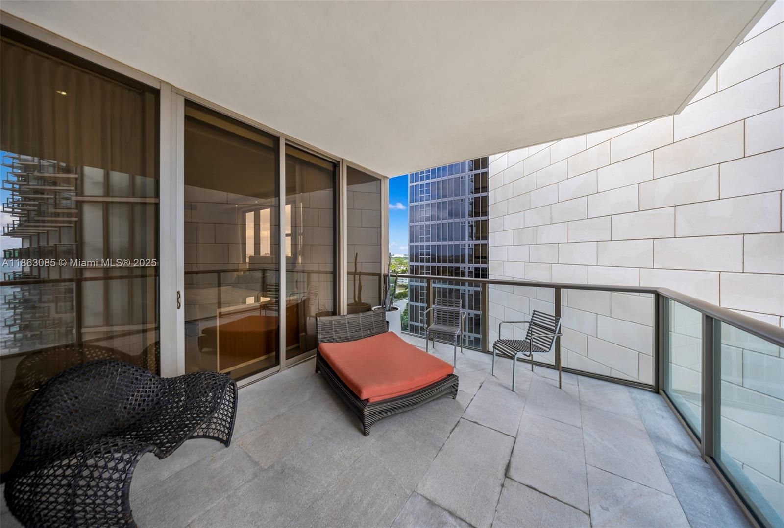 ST REGIS BAL HRBOUR - Residential Lease