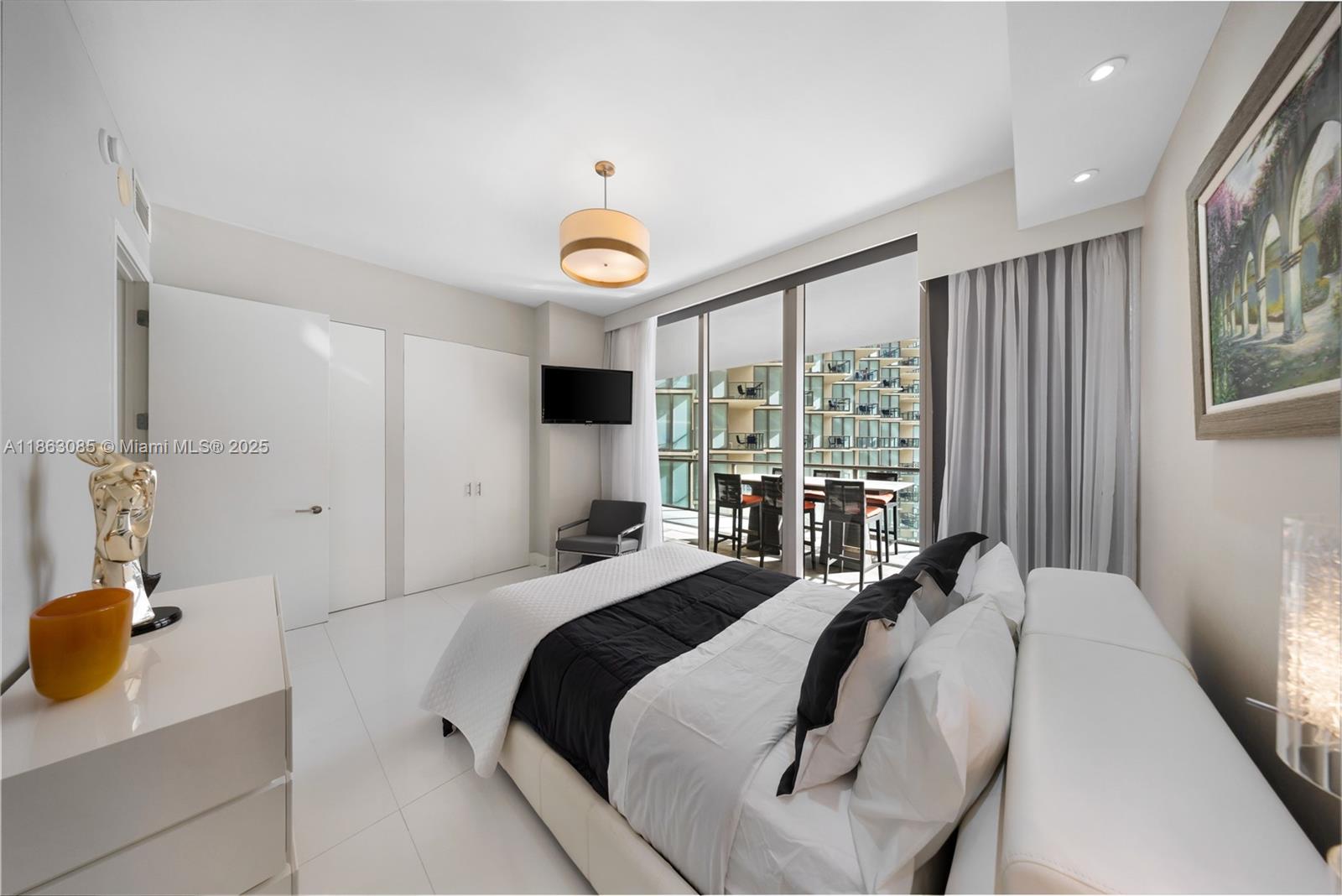 ST REGIS BAL HRBOUR - Residential Lease