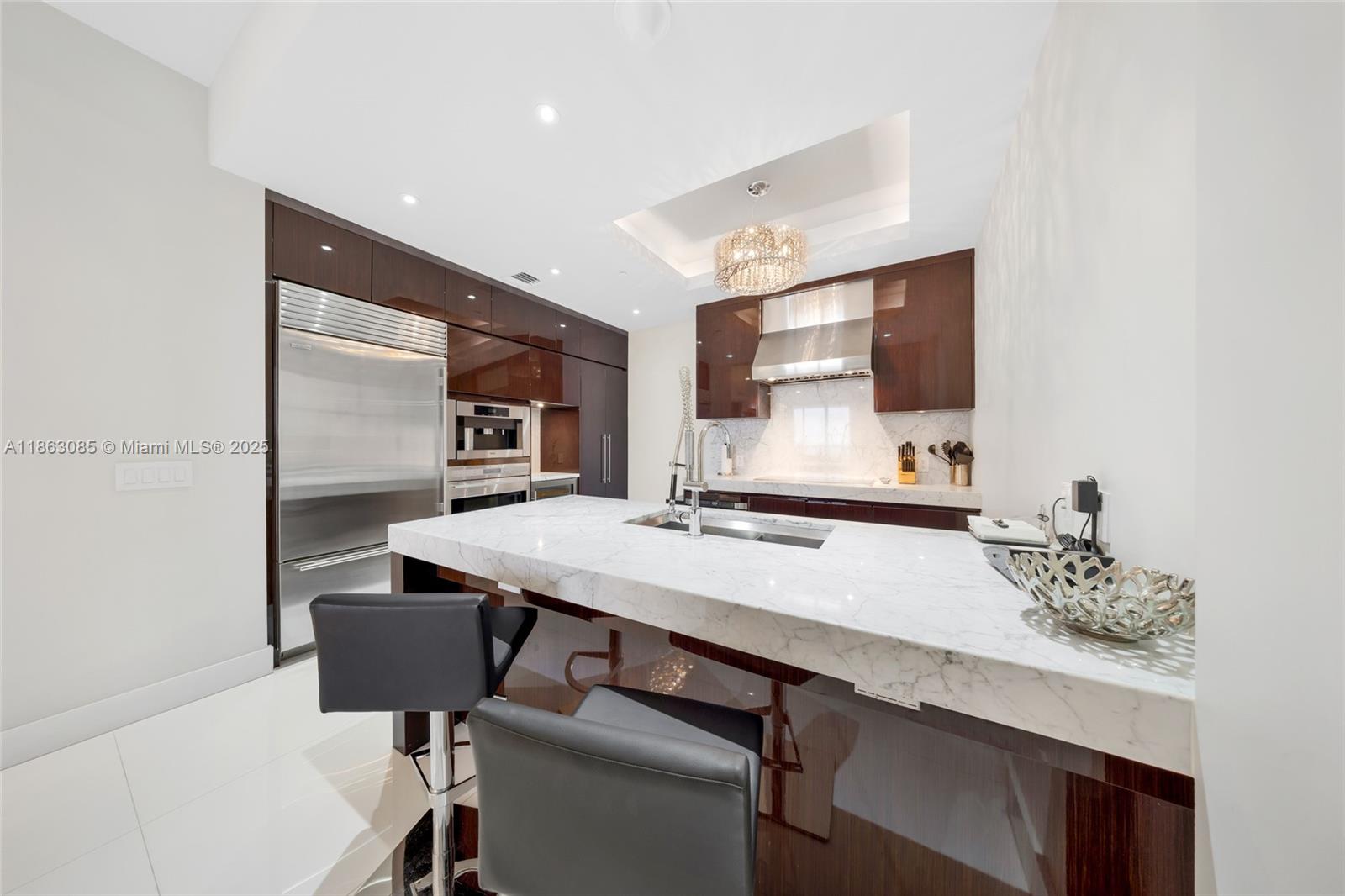 ST REGIS BAL HRBOUR - Residential Lease