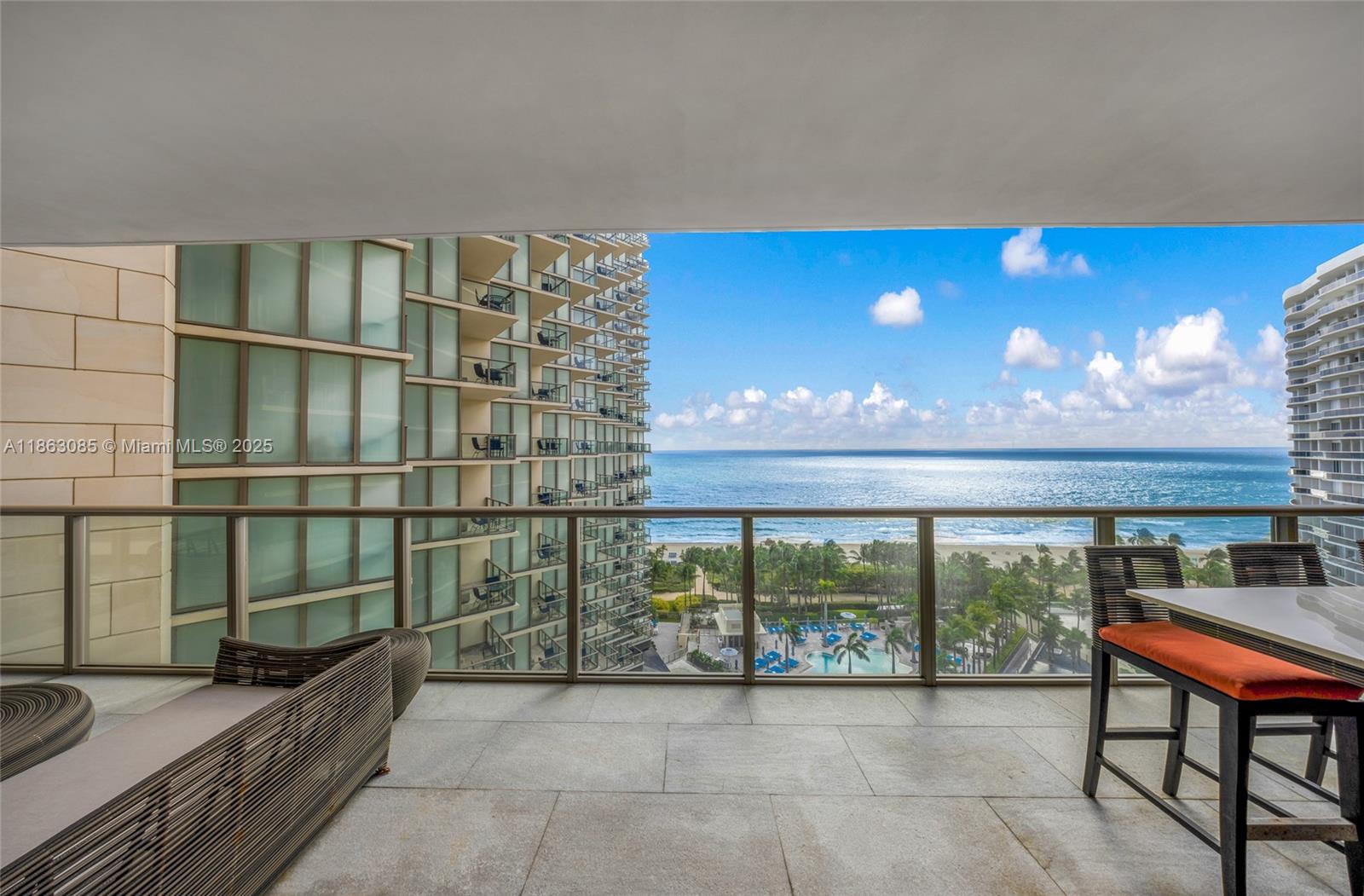 ST REGIS BAL HRBOUR - Residential Lease