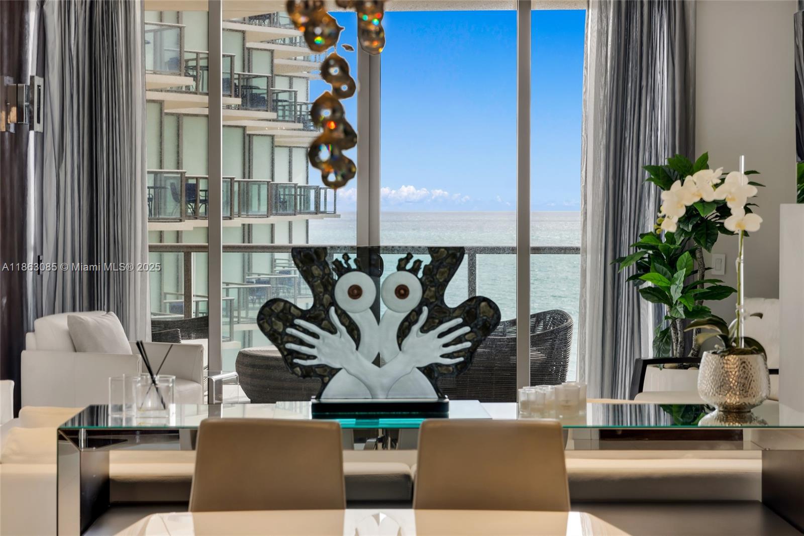 ST REGIS BAL HRBOUR - Residential Lease