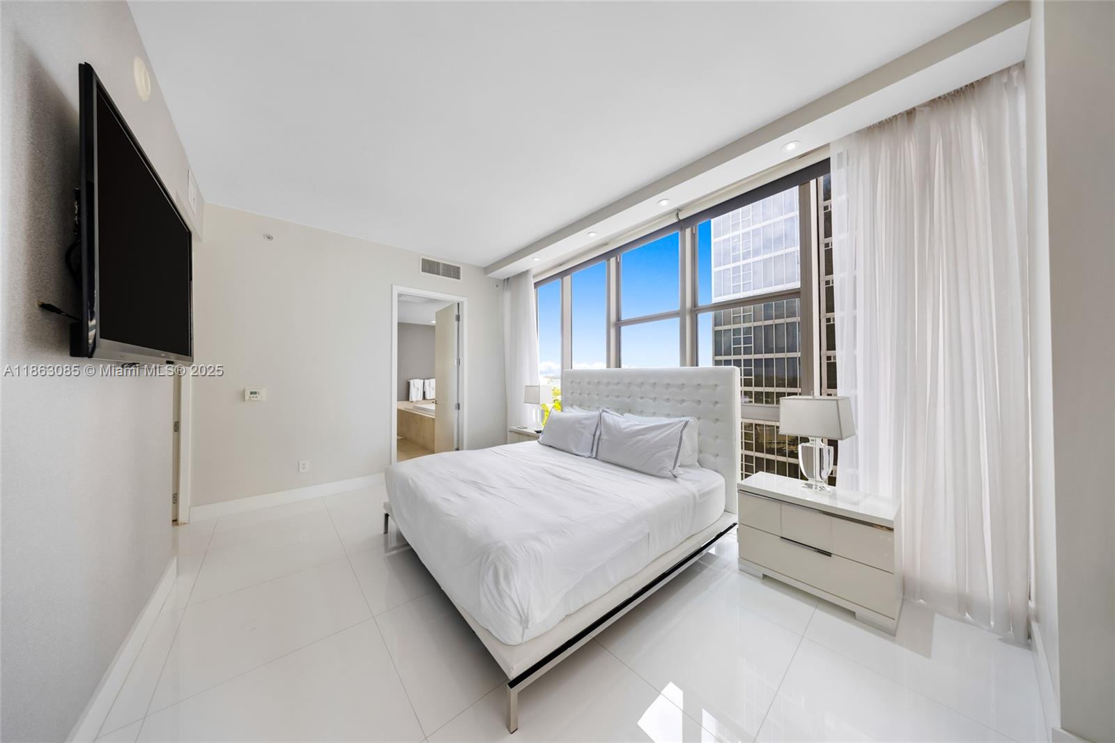 ST REGIS BAL HRBOUR - Residential Lease