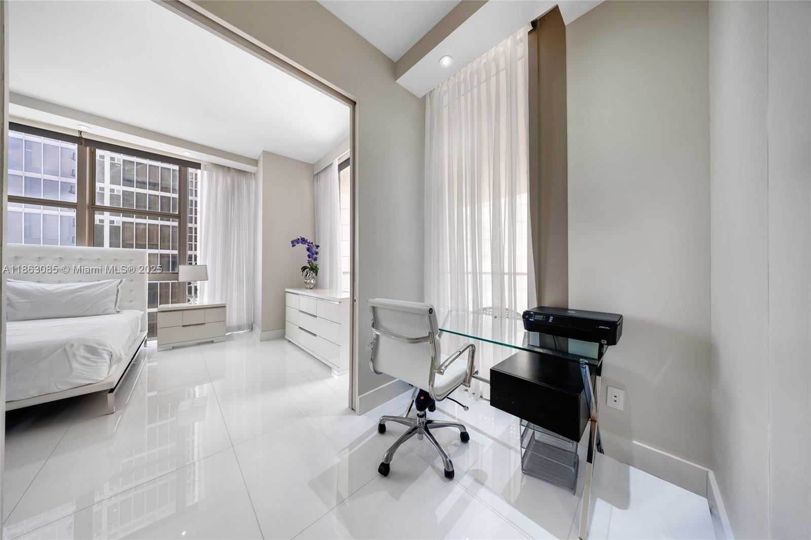 ST REGIS BAL HRBOUR - Residential Lease