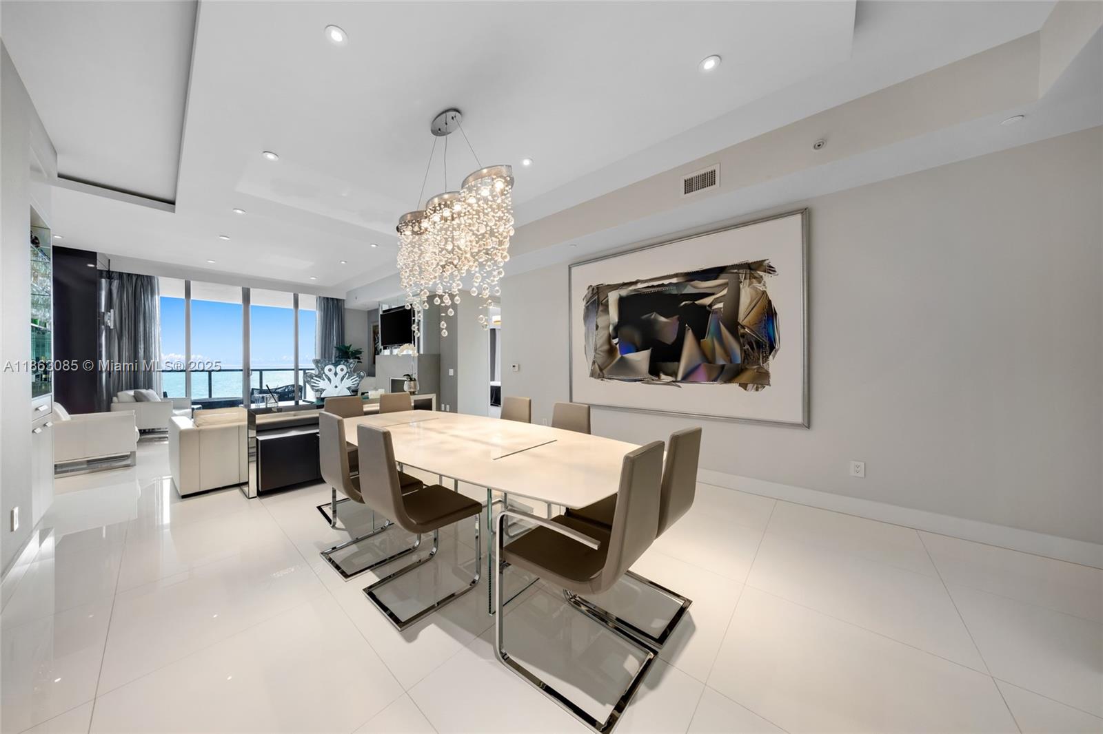 ST REGIS BAL HRBOUR - Residential Lease