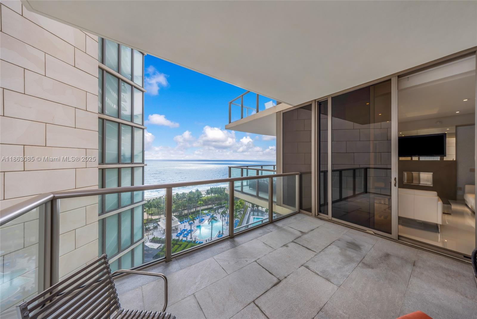 ST REGIS BAL HRBOUR - Residential Lease