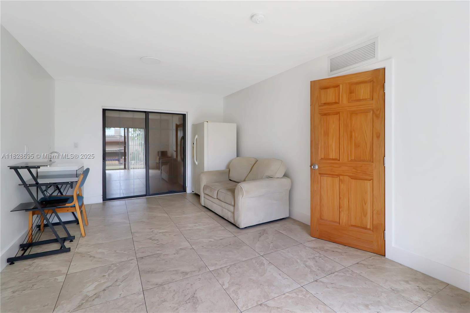 15730 SW 103rd Ave 1