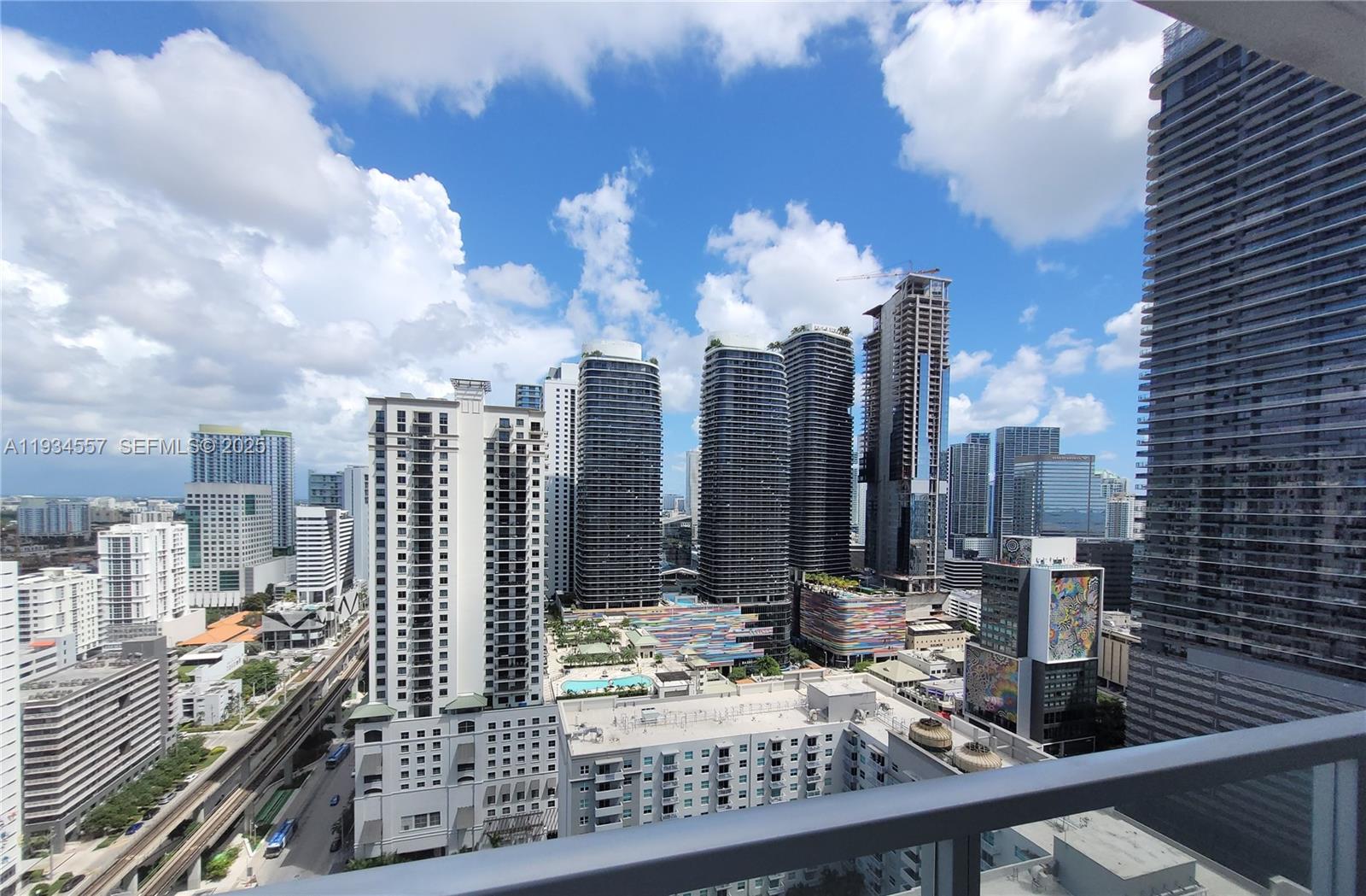 THE AXIS ON BRICKELL II C - Residential