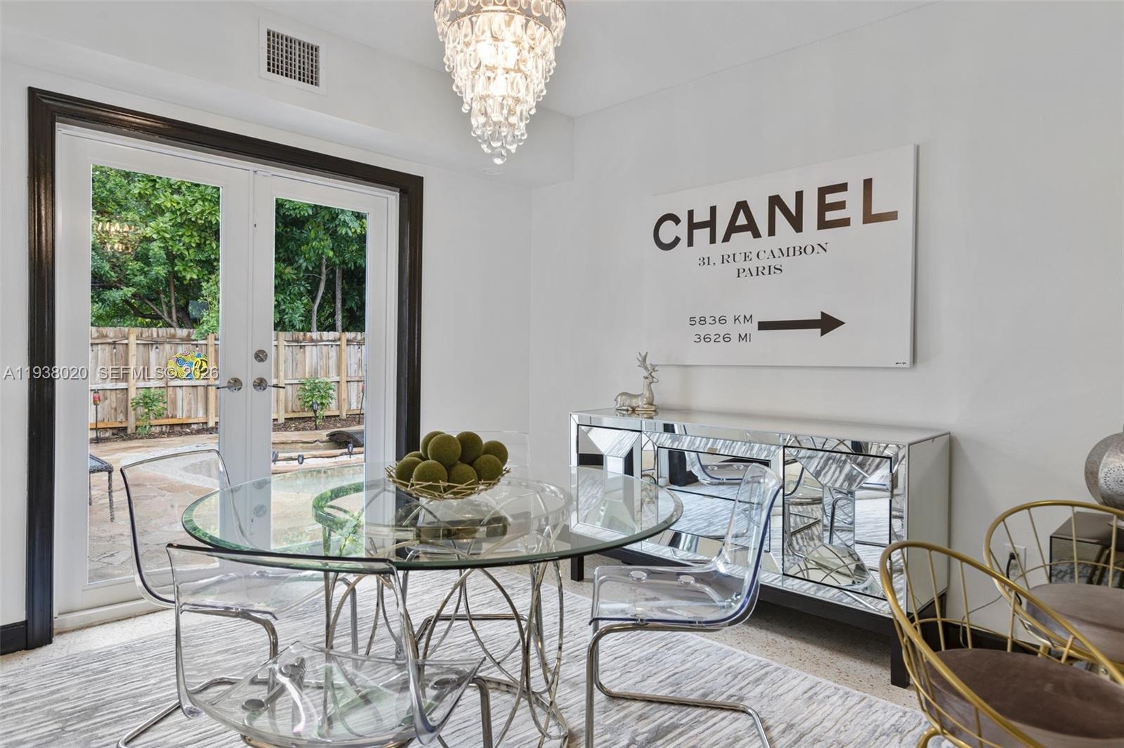 MILLERS EL PORTAL EST - Residential