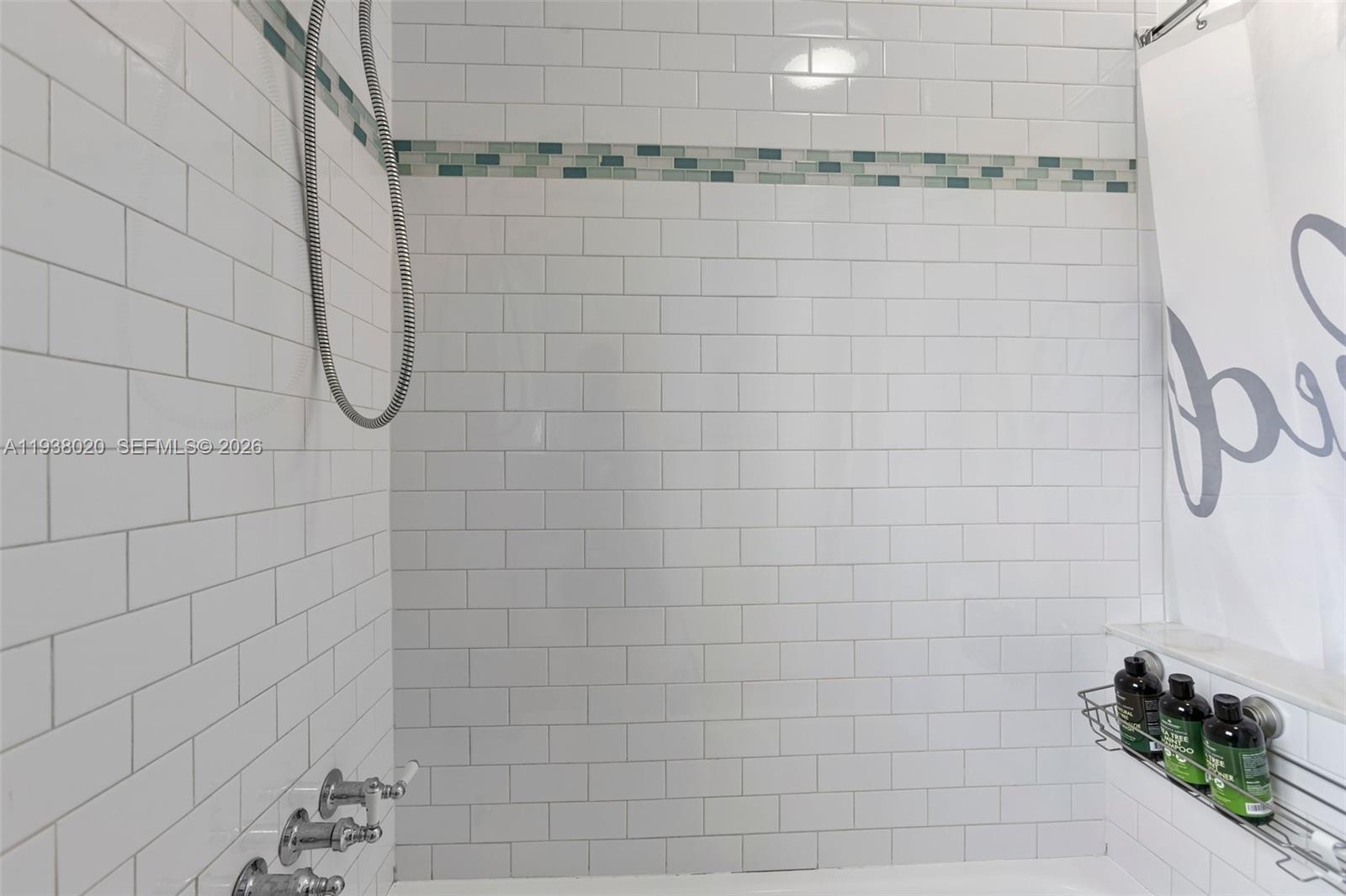 MILLERS EL PORTAL EST - Residential