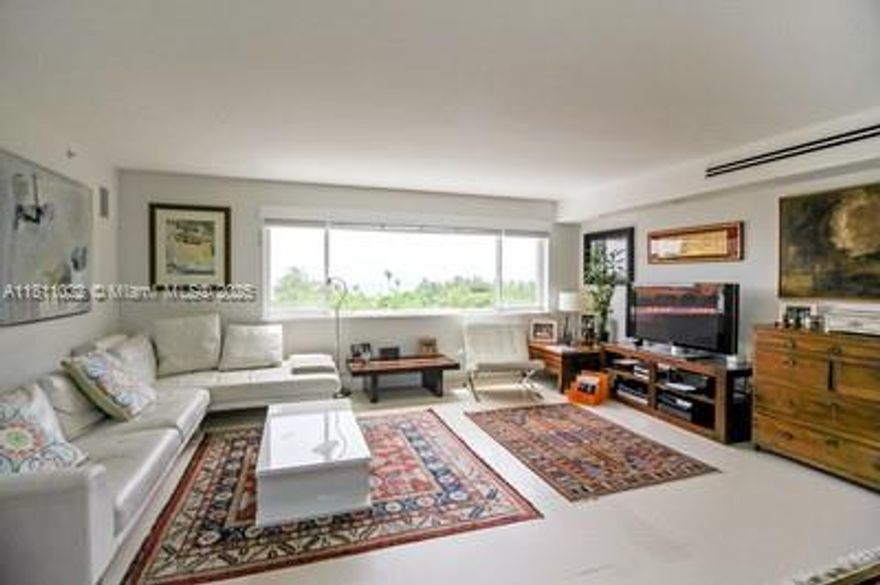 Steps to the beach club and ocean front park, this is one of Key Biscayne’s finest boutique buildings. Fully updated with the fine’s finishes, this 2 bedroom, 2 bath flat offers a large great room open to a modern kitchen with VIKING AND SUB-ZERO appliances and large laundry room. Direct and unobstructed water views from every room. Gorgeous baths and closets complete this outstanding unit. Chic lobby, room, gym and brand-new pool with ocean breezes. On- site manager.