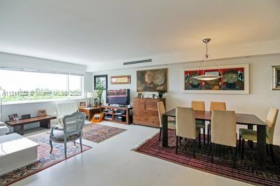 650 Ocean Dr 6B