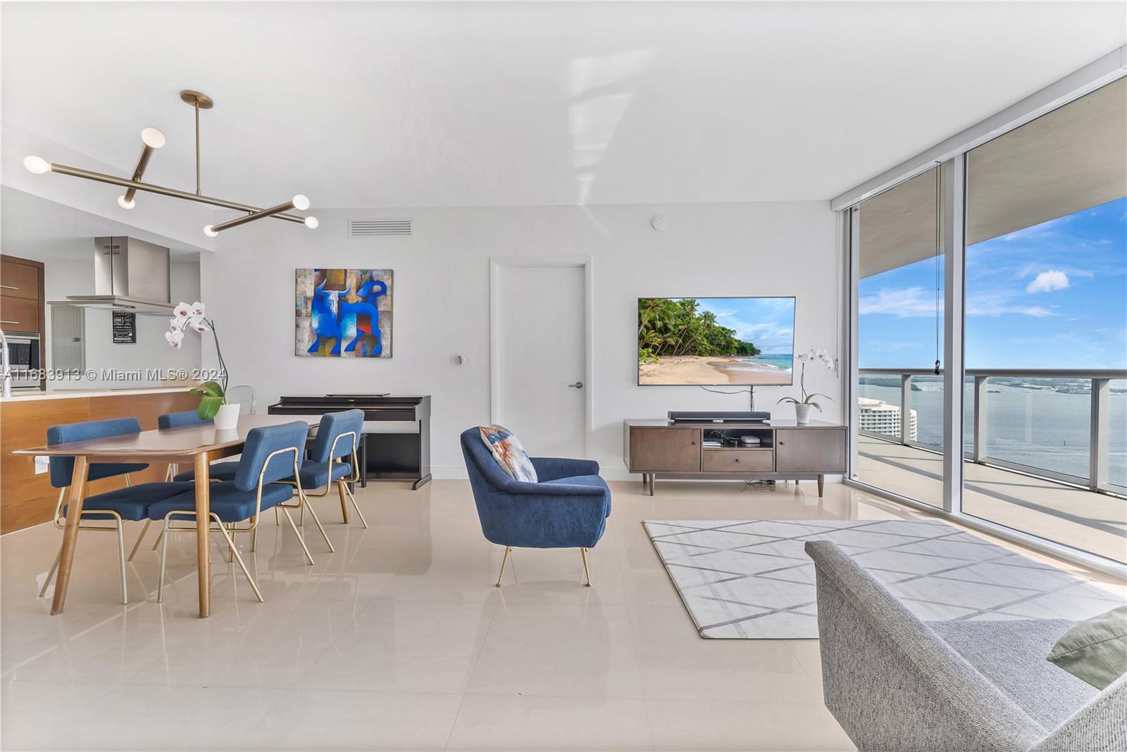 ICON BRICKELL NO TWO - Residential