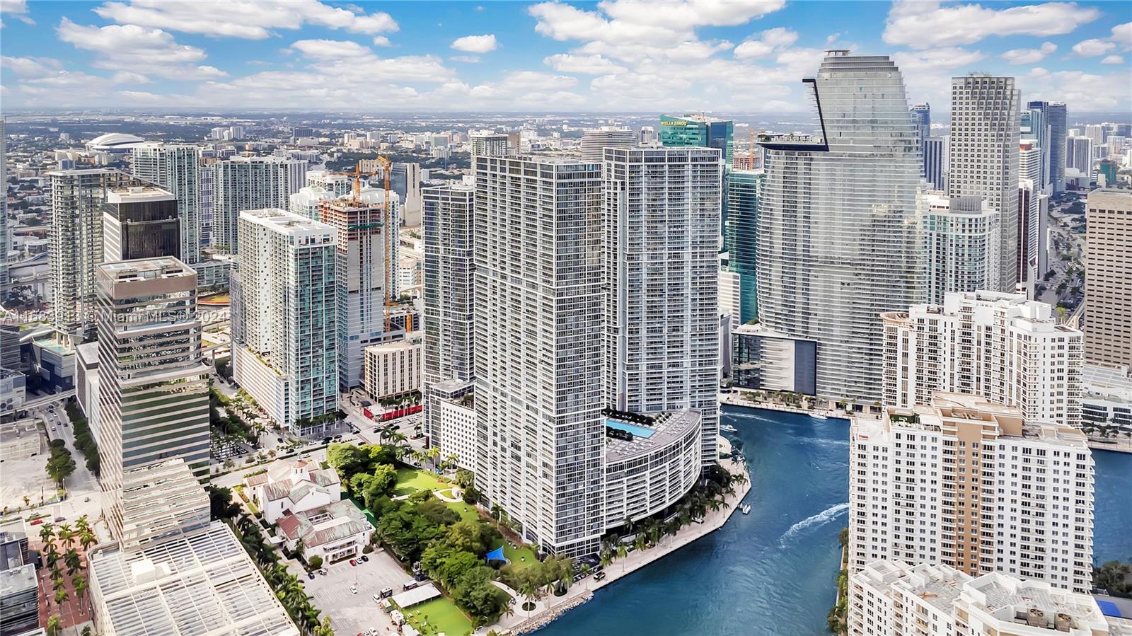 ICON BRICKELL NO TWO - Residential