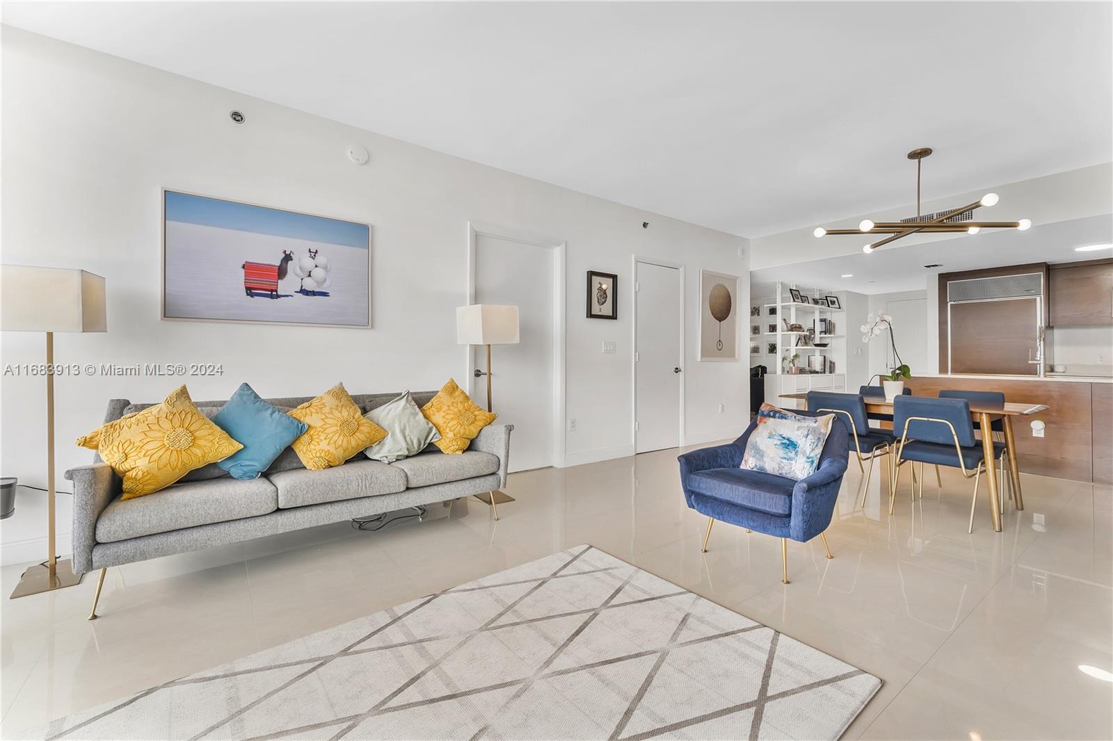 ICON BRICKELL NO TWO - Residential