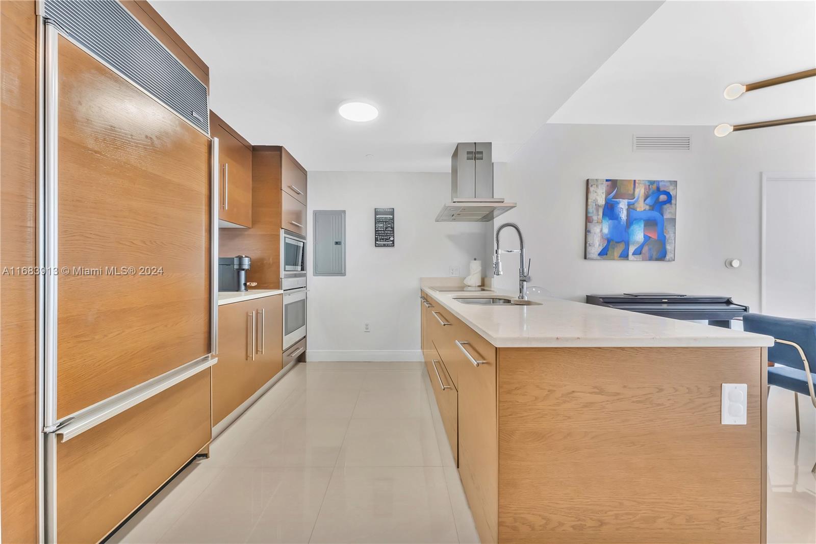 ICON BRICKELL NO TWO - Residential