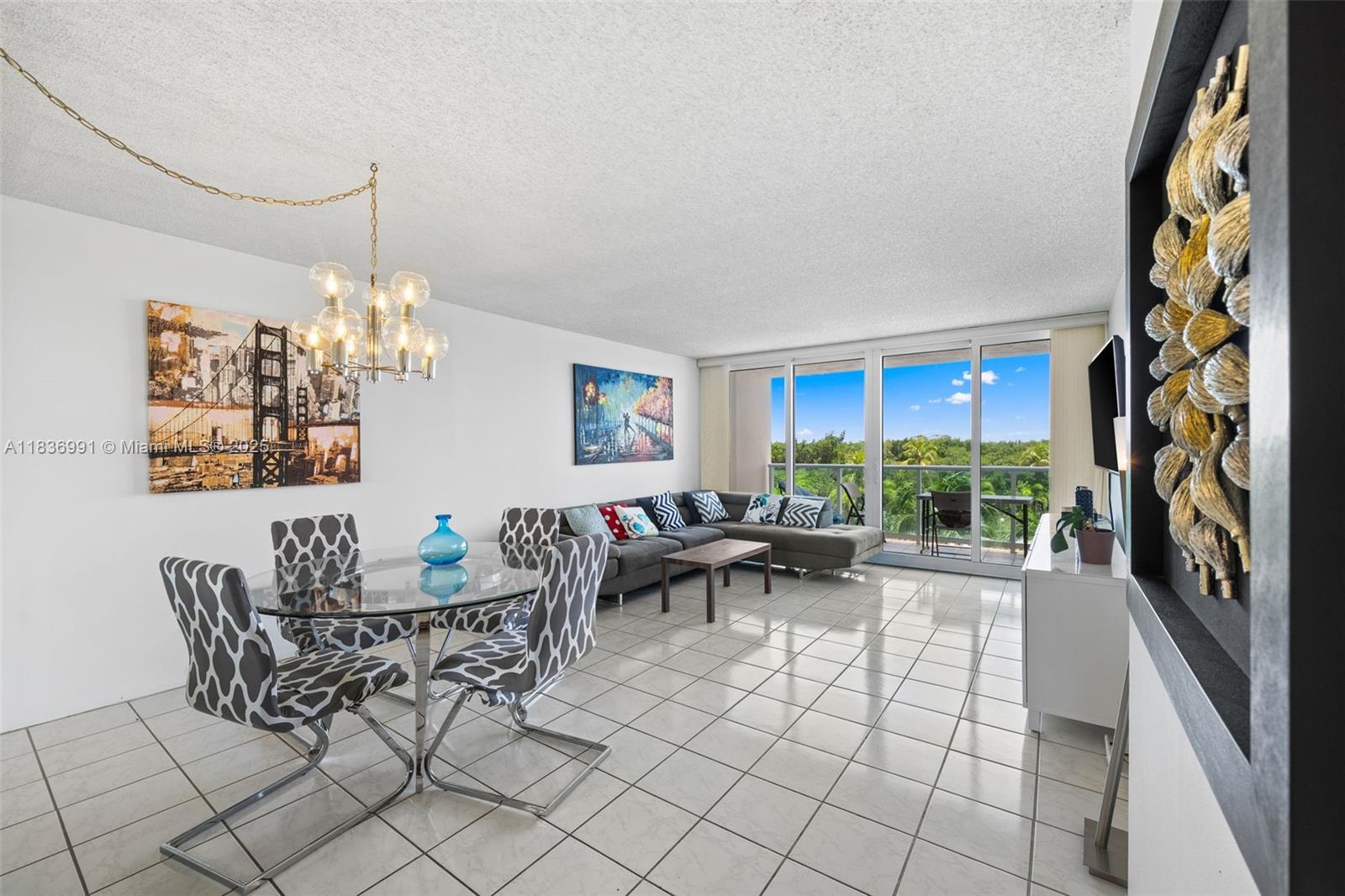 100 Bayview Dr 420