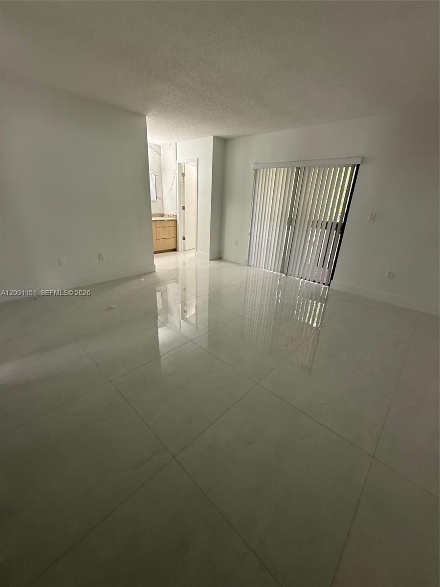 ODA HOMES CONDO - Residential Lease