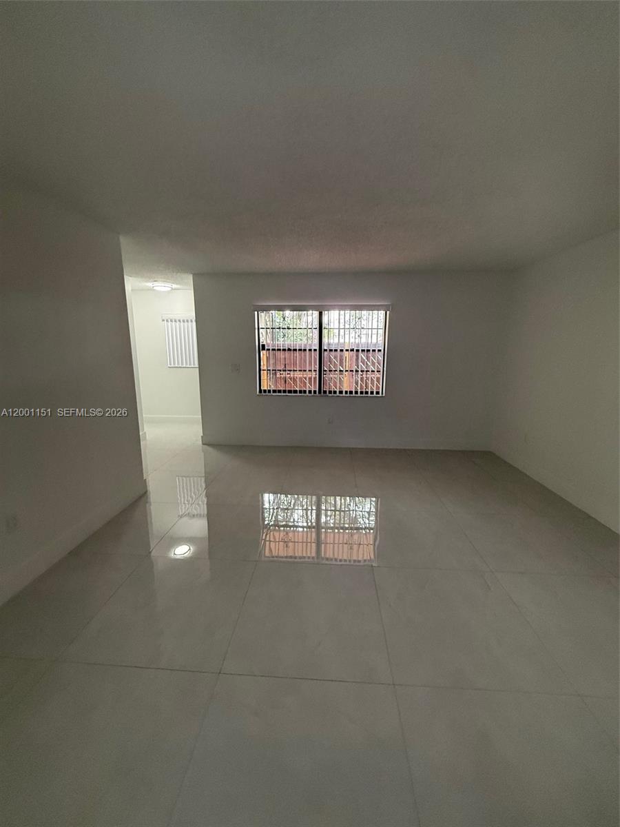 ODA HOMES CONDO - Residential Lease