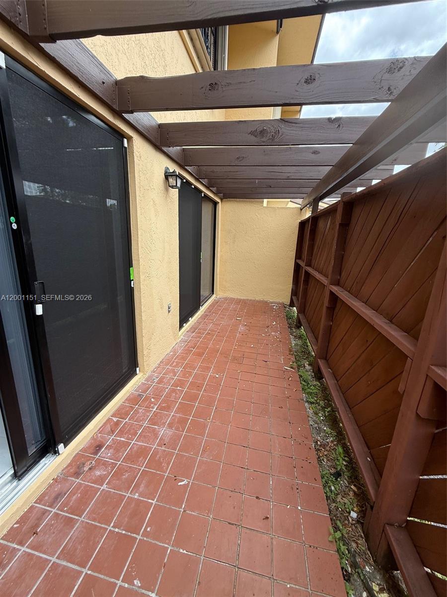 ODA HOMES CONDO - Residential Lease