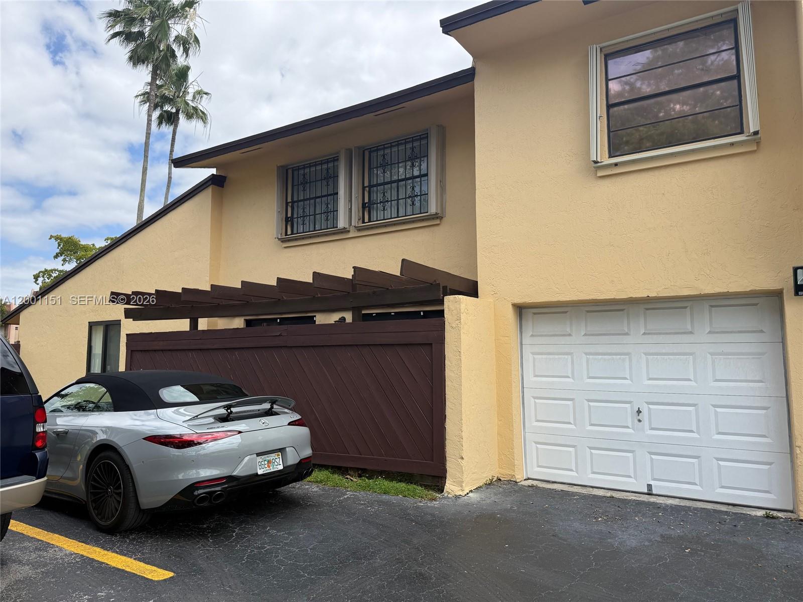 ODA HOMES CONDO - Residential Lease