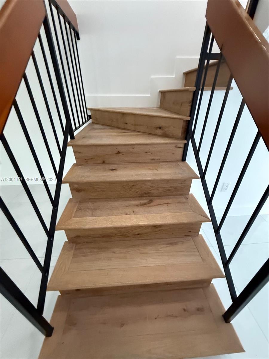 ODA HOMES CONDO - Residential Lease