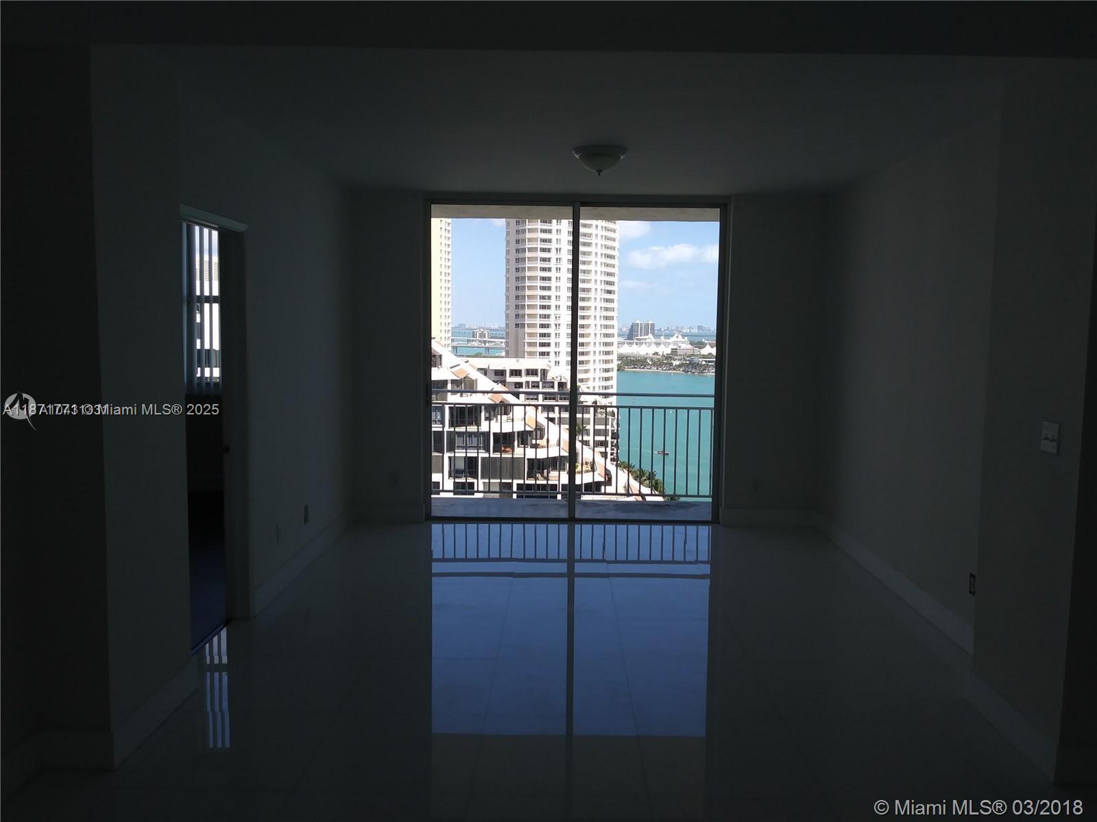 ISOLA CONDO - Residential