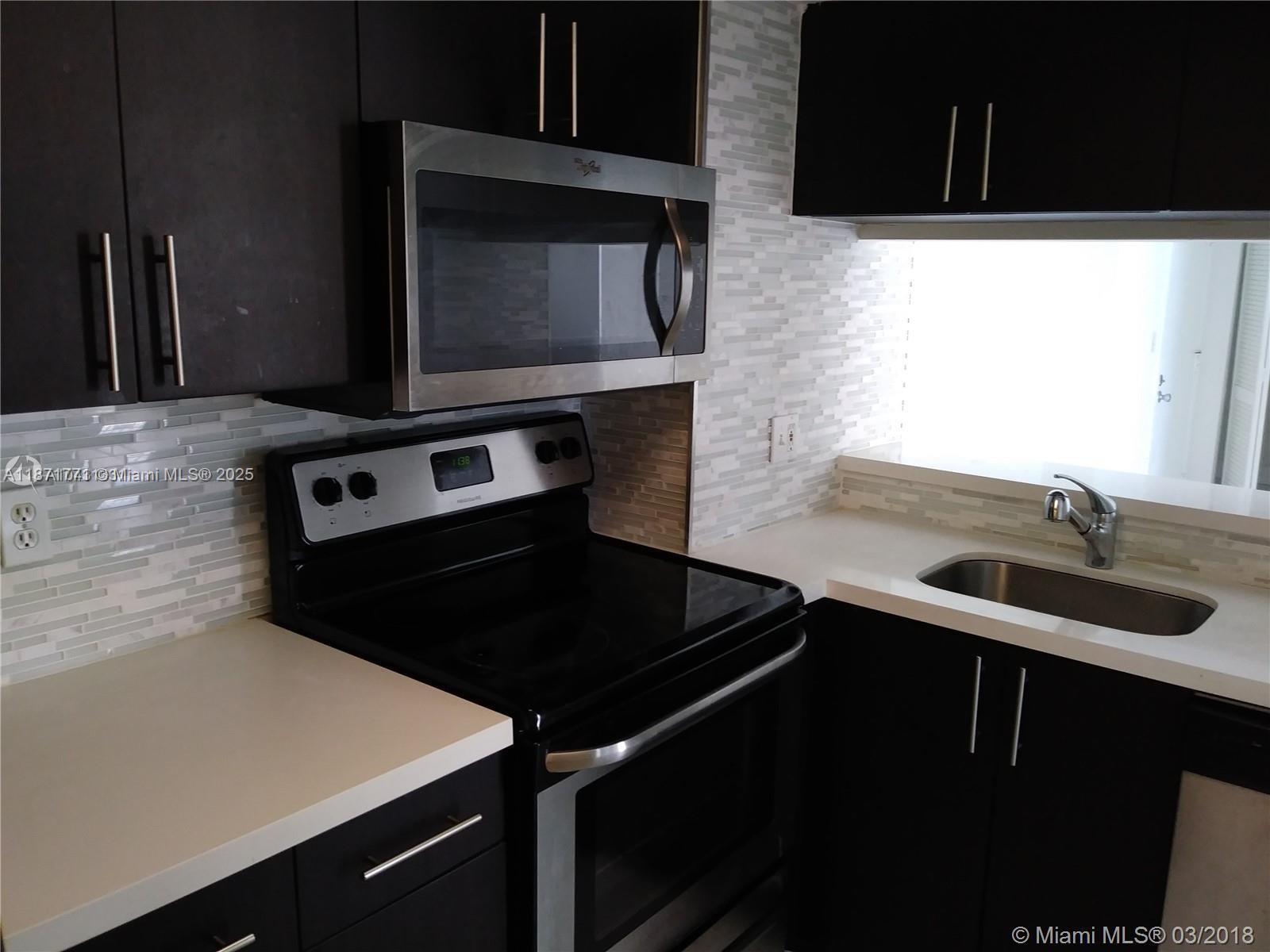 ISOLA CONDO - Residential