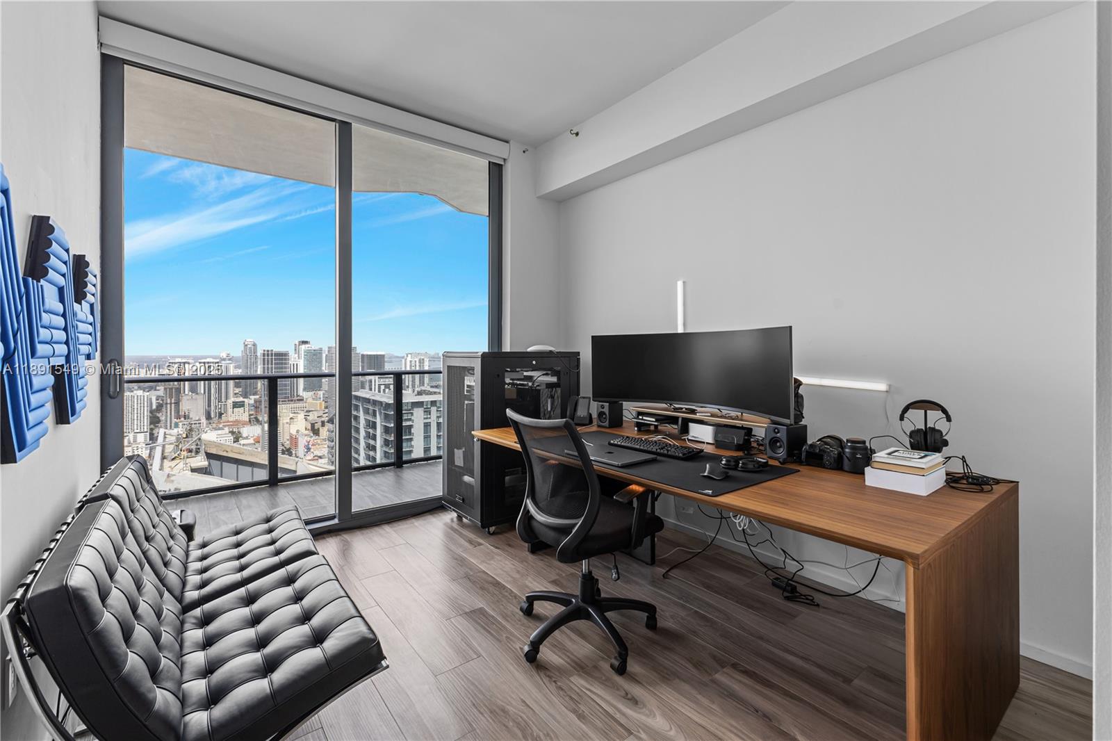 801 SMA RESIDENCES CONDO - Residential Lease