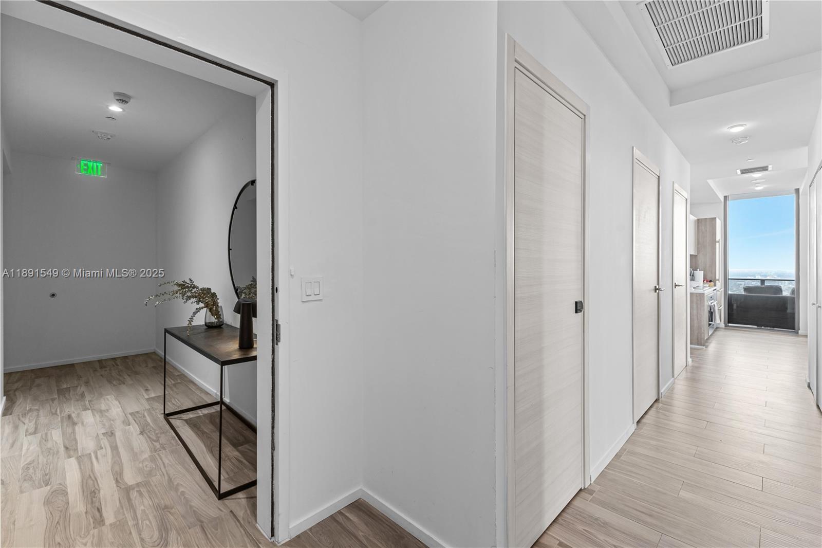 801 SMA RESIDENCES CONDO - Residential Lease